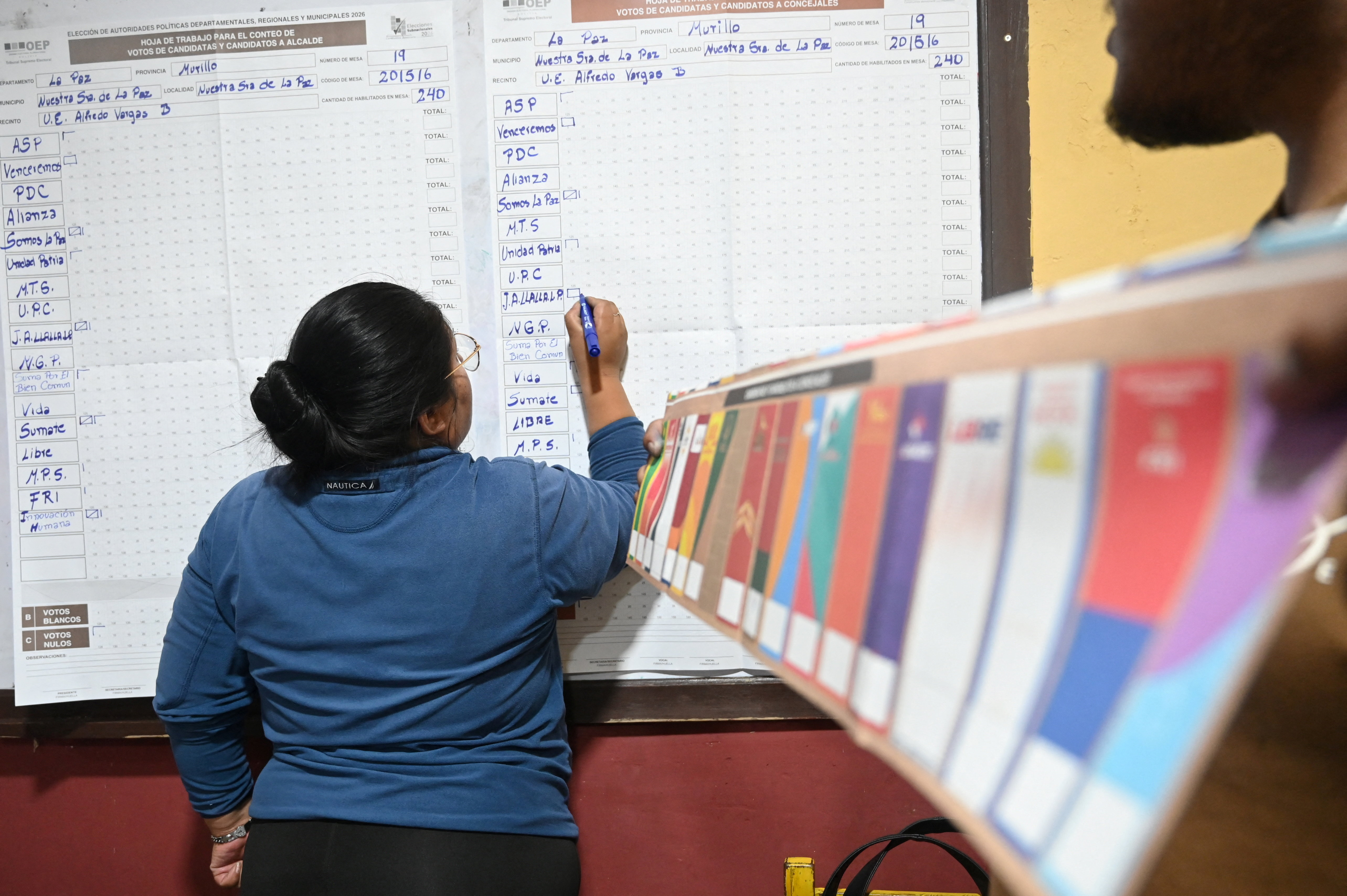 Bolivia: se deberá repetir la votación autonómica en 29 mesas electorales en Santa Cruz