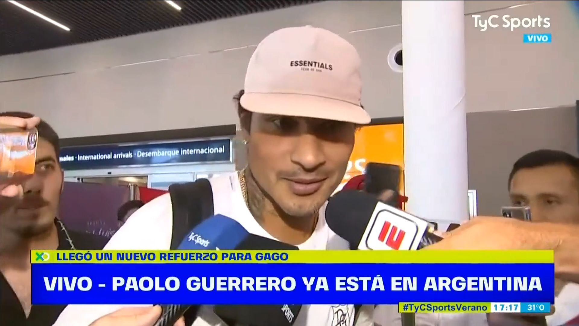 Paolo Guerrero brindó sus primeras declaraciones en Argentina antes de fichar por Racing.