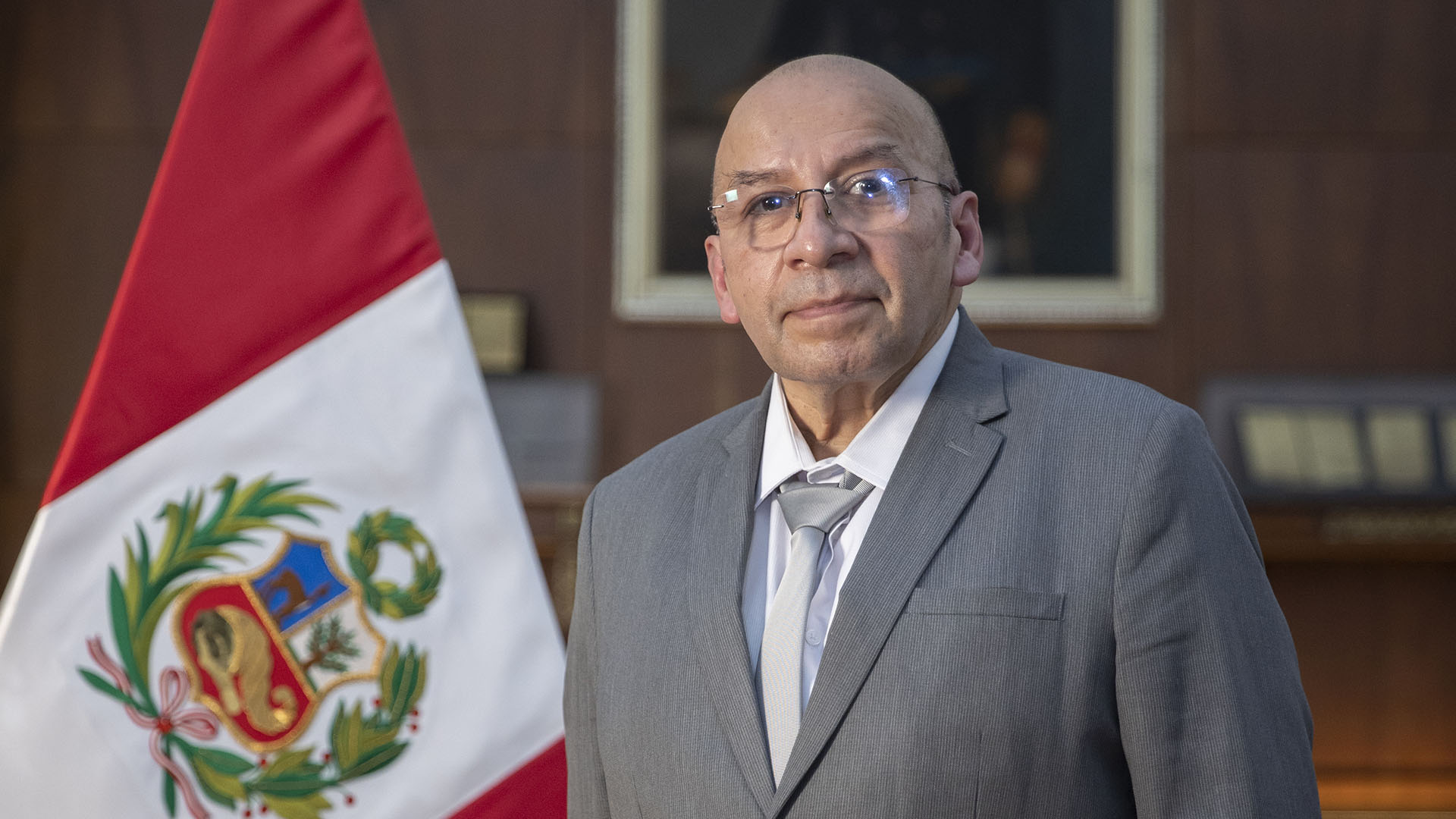 Kurt Burneo, conoce el perfil y hoja de vida del nuevo ministro de Economía  - Infobae