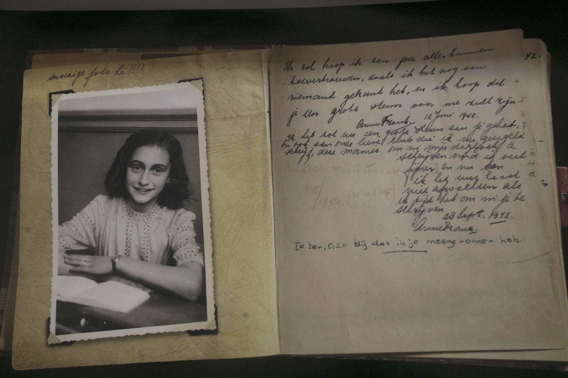 Documento histórico, bestseller y pasión literaria: hace 75 años se publicaba “El diario de Ana Frank”