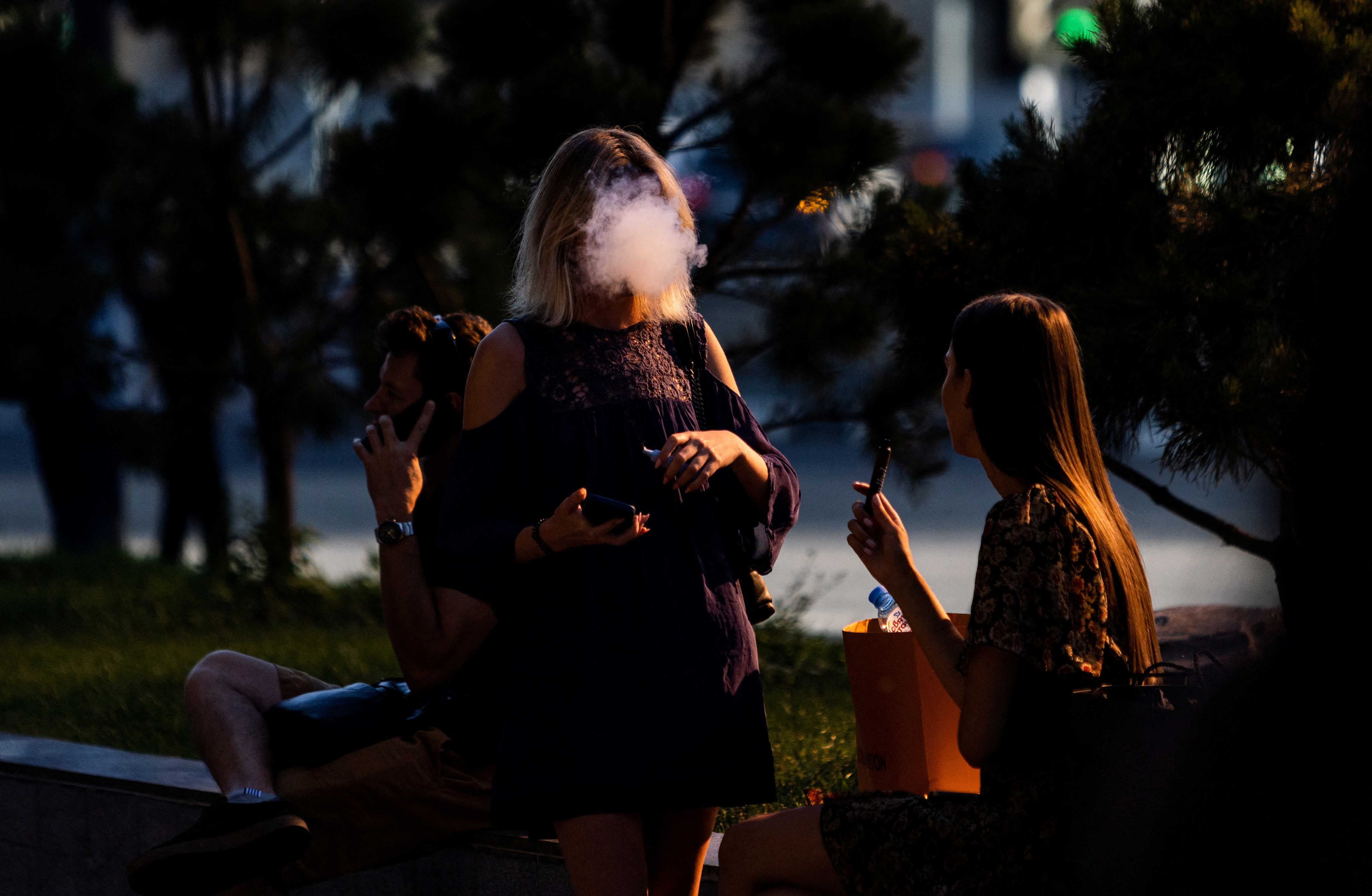 El cigarrillo electrónico surge como una opción para reemplazar al convencional (REUTERS)