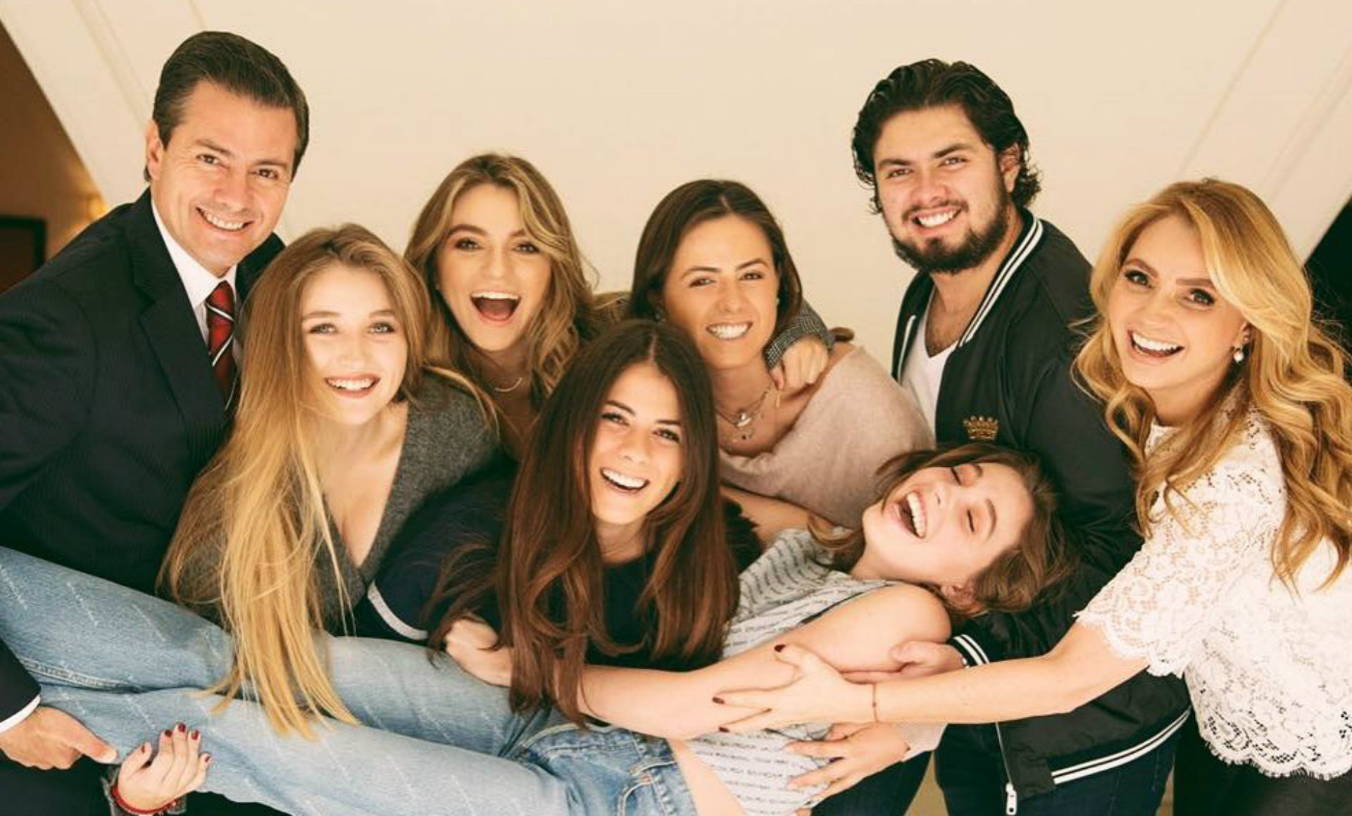 Las hijas de Peña Nieto y Rivera siguen en contacto (Instagram)