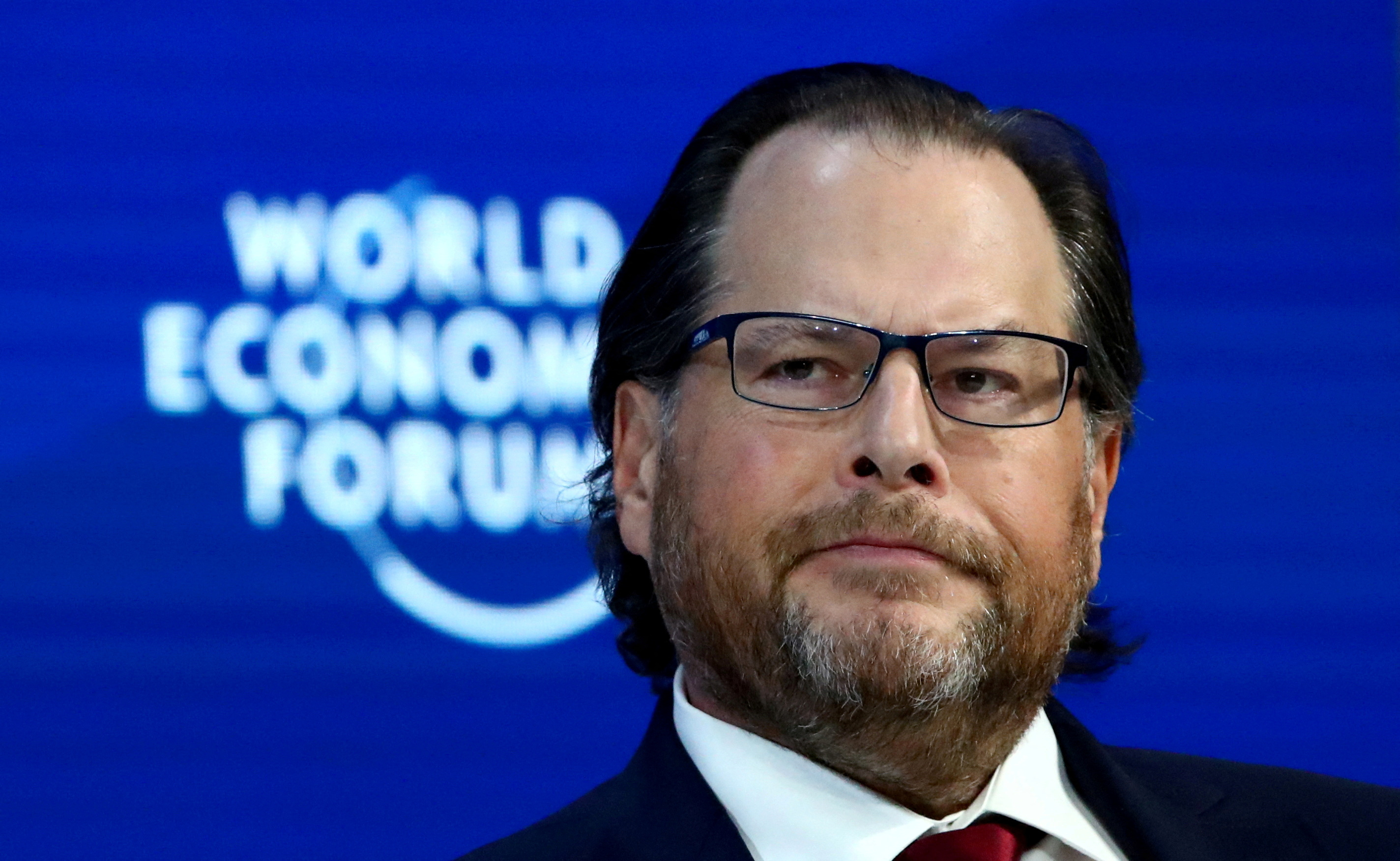 El presidente y codirector ejecutivo de Salesforce, Marc Benioff, asiste a una sesión de la 50ª reunión anual del Foro Económico Mundial (FEM) en Davos, Suiza, el 21 de enero de 2020. (REUTERS/Denis Balibouse/Archivo)