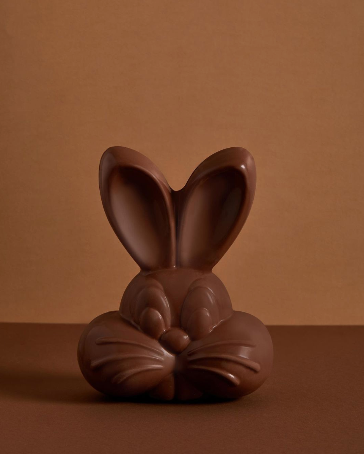 Die neuen Geschmacksrichtungen, die Duhau Pâtisserie zur Feier der Ostertradition präsentiert, ergänzen das Angebot eines bereits bekannten Chocolatiers mit einer nachgewiesenen Erfolgsbilanz (Instagram).