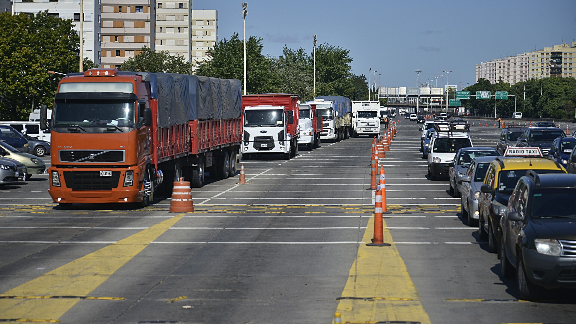 La Circulación De Camiones Por Rutas Y Autovías Estará Restringida Por Año Nuevo Infobae 5509