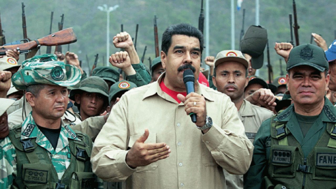 Nicolás Maduro en un evento con la Milicia Bolivariana