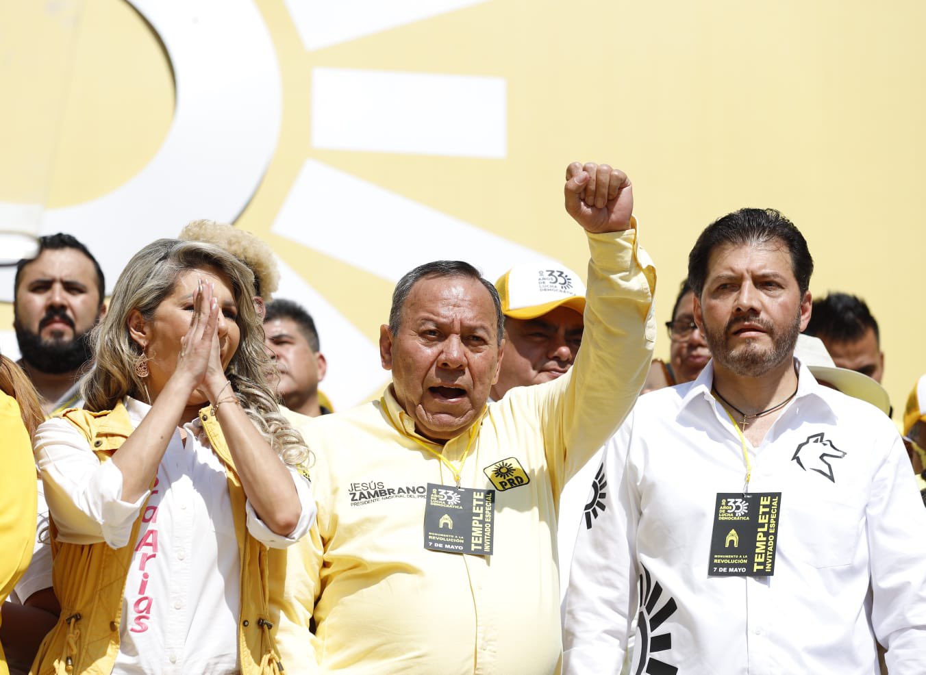 Zambrano Grijalva acusó que “descaradamente” Sheinbaum y las gobernadoras de Campeche y Colima violentaron el principio de equidad (Foto: Twitter/@Jesus_ZambranoG)