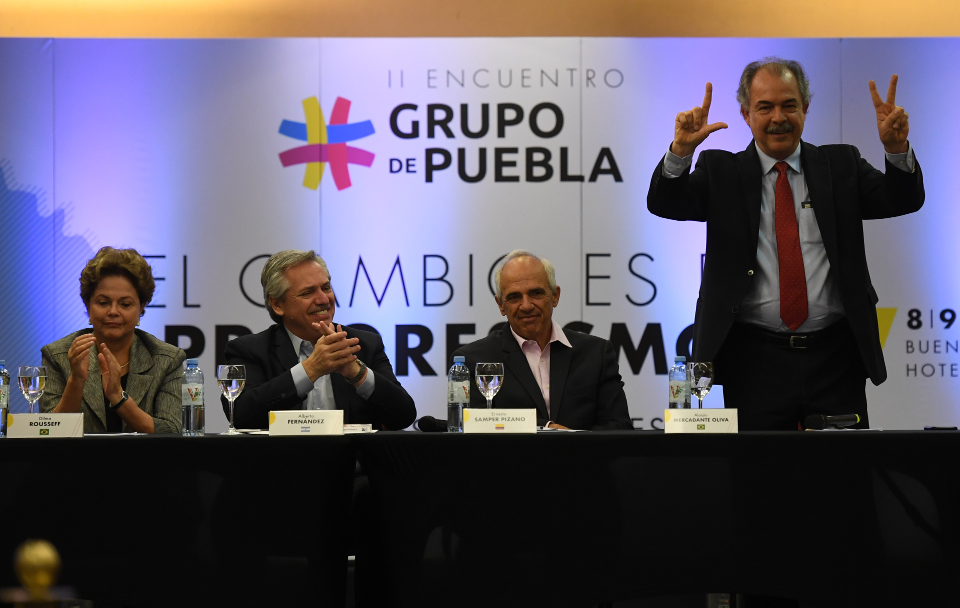 Una de las reuniones del Grupo de Puebla. Alberto Fernández, la brasileña Dilma Rousseff y un apoyo a Lula Da Silva. (Foto Maximiliano Luna)