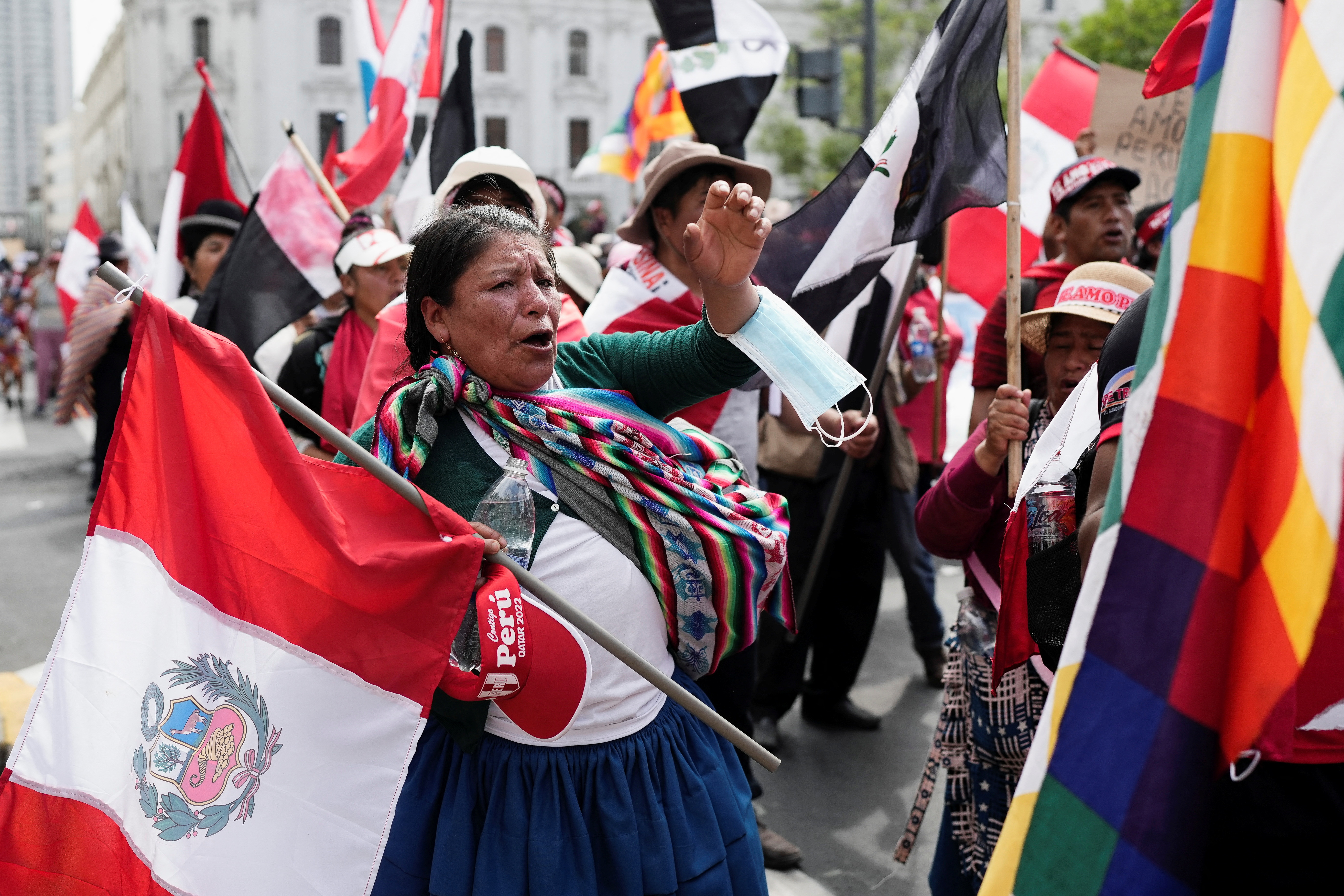 Descontento social se acrecienta en Perú. Toma de Lima se caracterizó por dispersión y desorganización de manifestantes. REUTERS/Angela Ponce