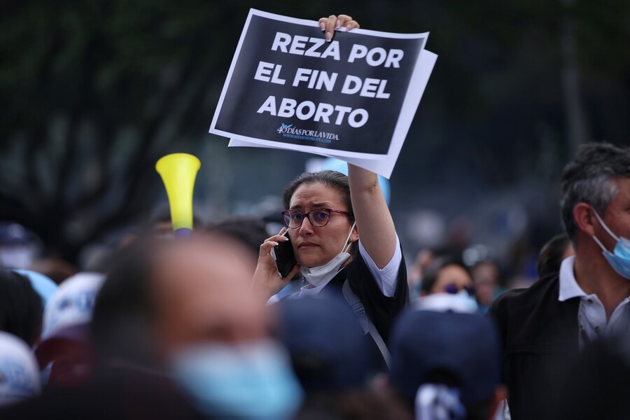 Bancada provida del Congreso rechazó acuerdo para eliminar barreras de acceso al aborto en Bogotá