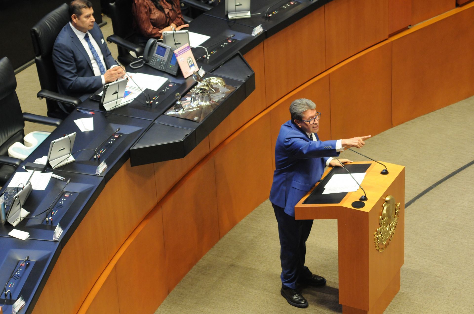 Ricardo Monreal reveló que PAN, PRI y PRD sabían de la sesión alterna del Senado 