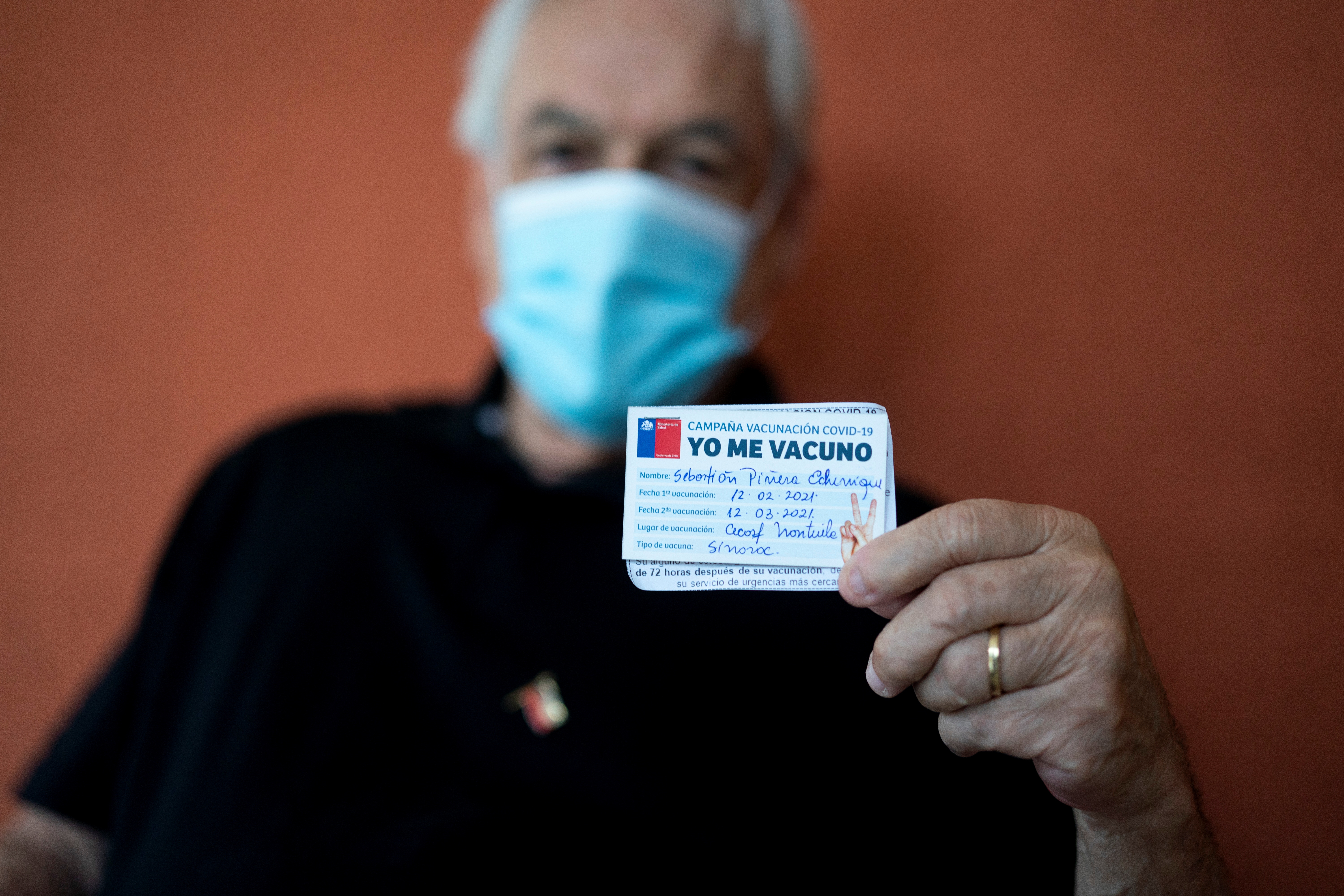 El presidente chileno Sebastián Piñera se vacunó e viernes pasado, respetando el calendario