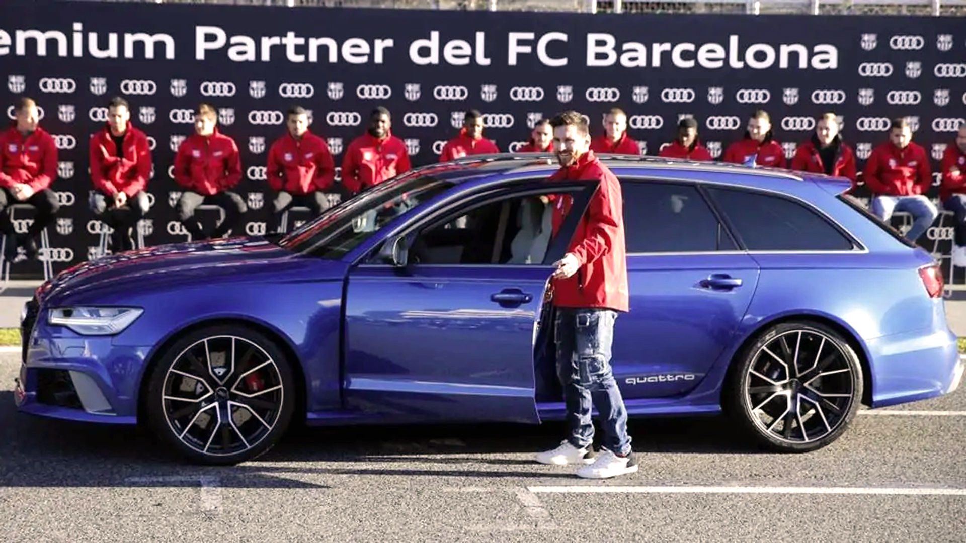 Por el patrocinio de la marca alemana con el Barcelona FC, Messi tuvo este RS6 Avant Quattro equipado con lo máximo que se podía ofrecer a un cliente Audi