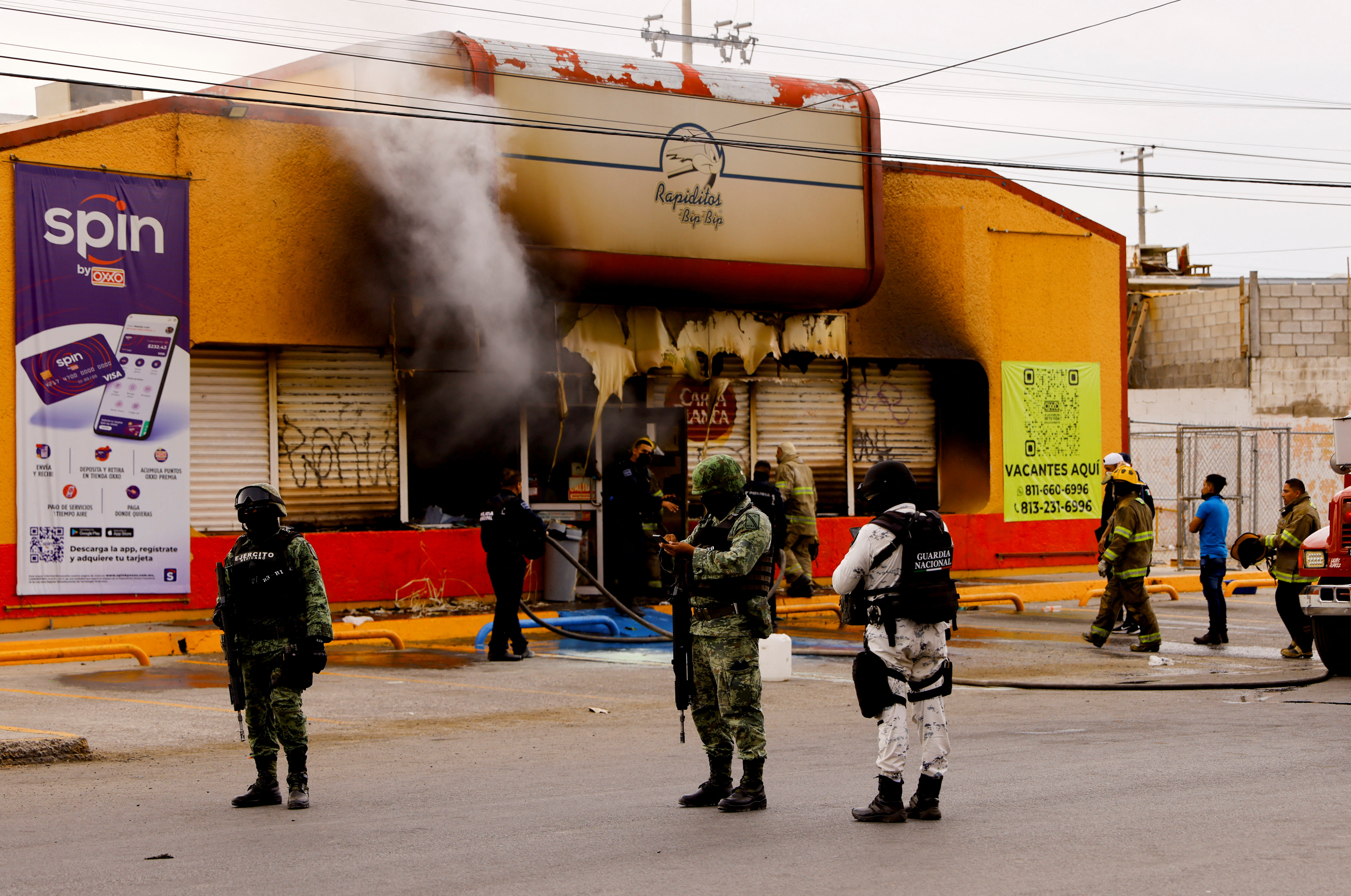 Dos mujeres murieron intoxicadas en una tienda de conveniencia (Foto: REUTERS/José Luis González)