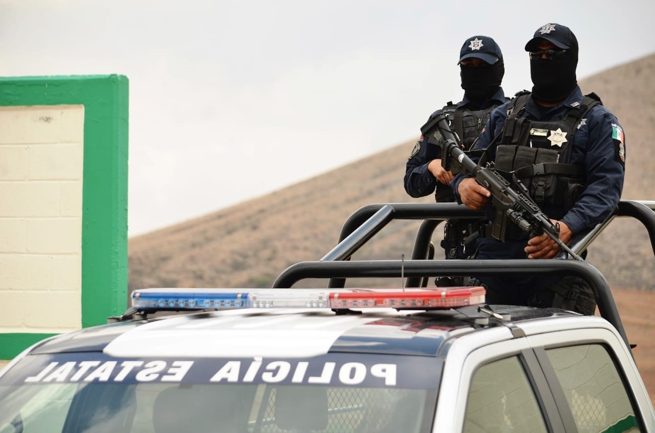 La Fiscalía de Zacatecas trasladó los cadáveres al Semefo (VOCERÍA DE SEGURIDAD PÚBLICA DE ZACATECAS)
