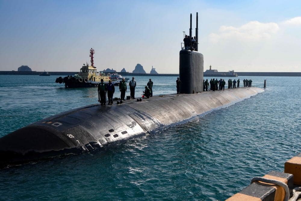 El USS Springfield, de 6.000 toneladas y de clase Los Ángeles, es uno de los submarinos nucleares de EEUU desplegados en el Pacifico (Foto: Séptima Flota de los Estados Unidos)
