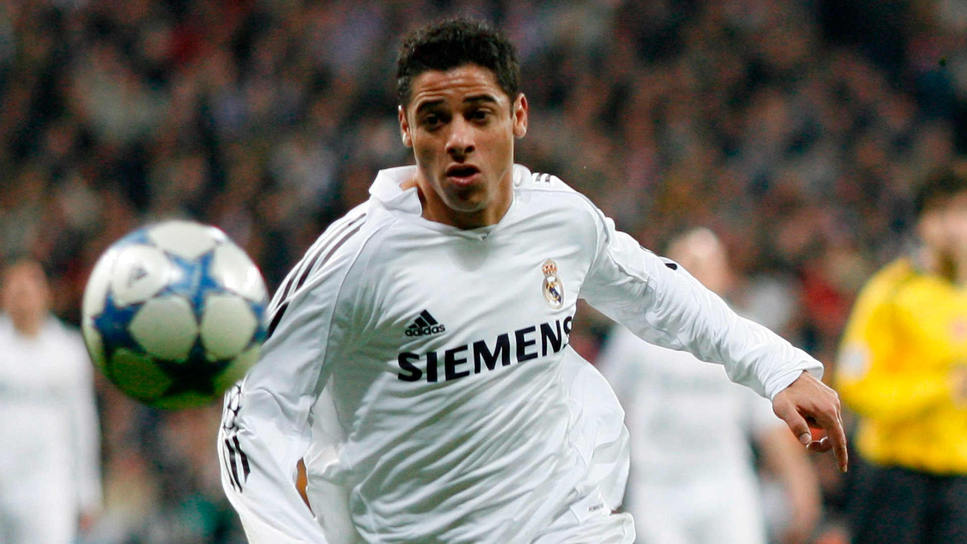 Cicinho jugó dos temporadas en el Real Madrid (Shutterstock)