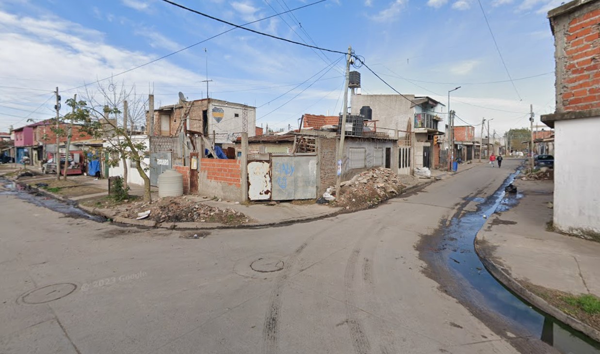 Iba en bicicleta y lo mataron de un tiro por la espalda: investigan un conflicto previo