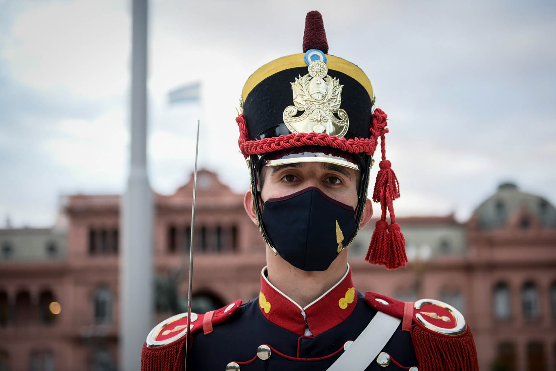 El 11 de mayo de 1813 la obra fue aprobada por la Asamblea General Constituyente y se ordenó la obligatoriedad de su canto en los actos públicos para