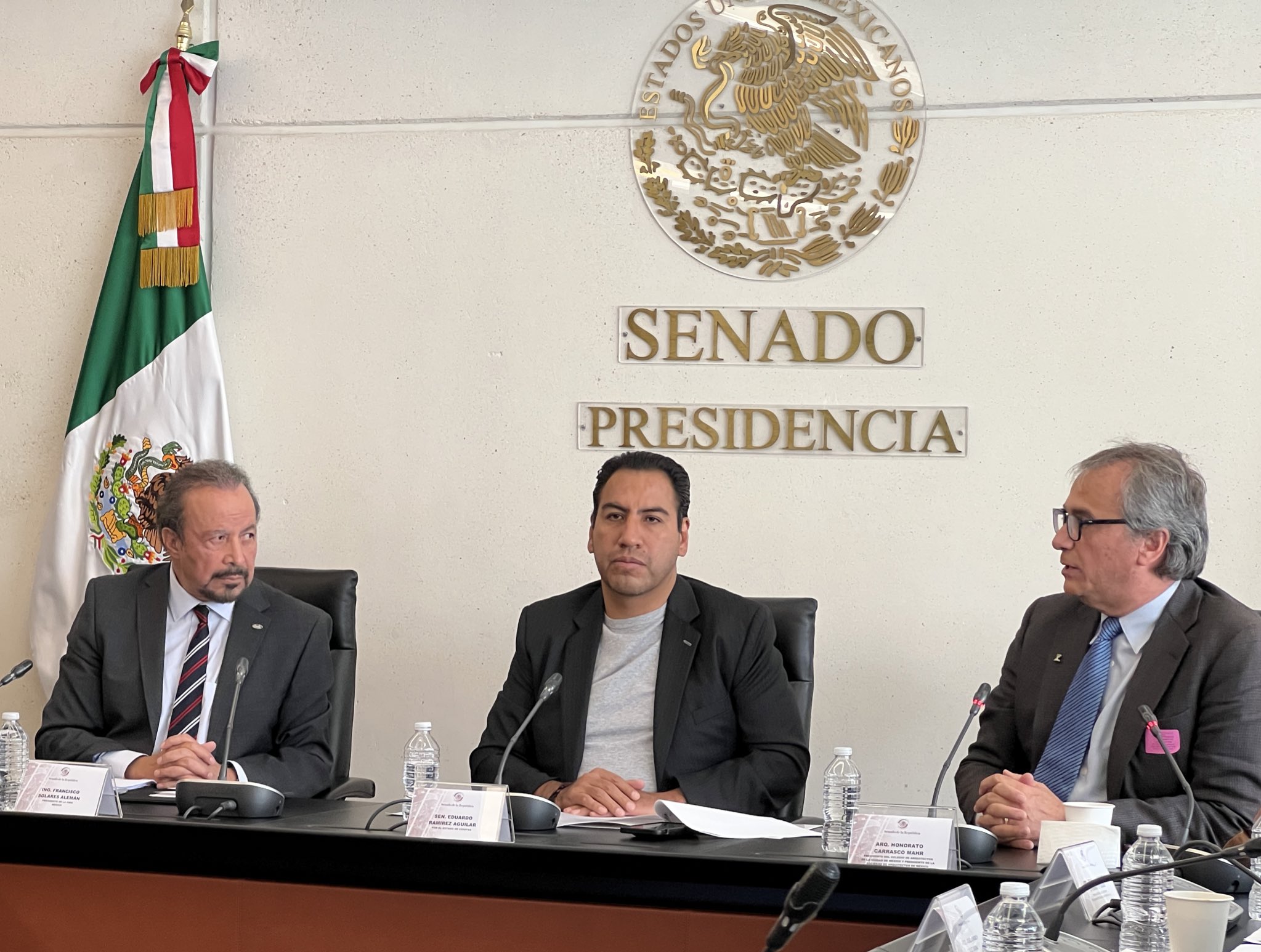 Eduardo Ramírez, senador de Morena, habló sobre el caso de Monreal en la bancada guinda (Twitter/@ramirezlalo_)