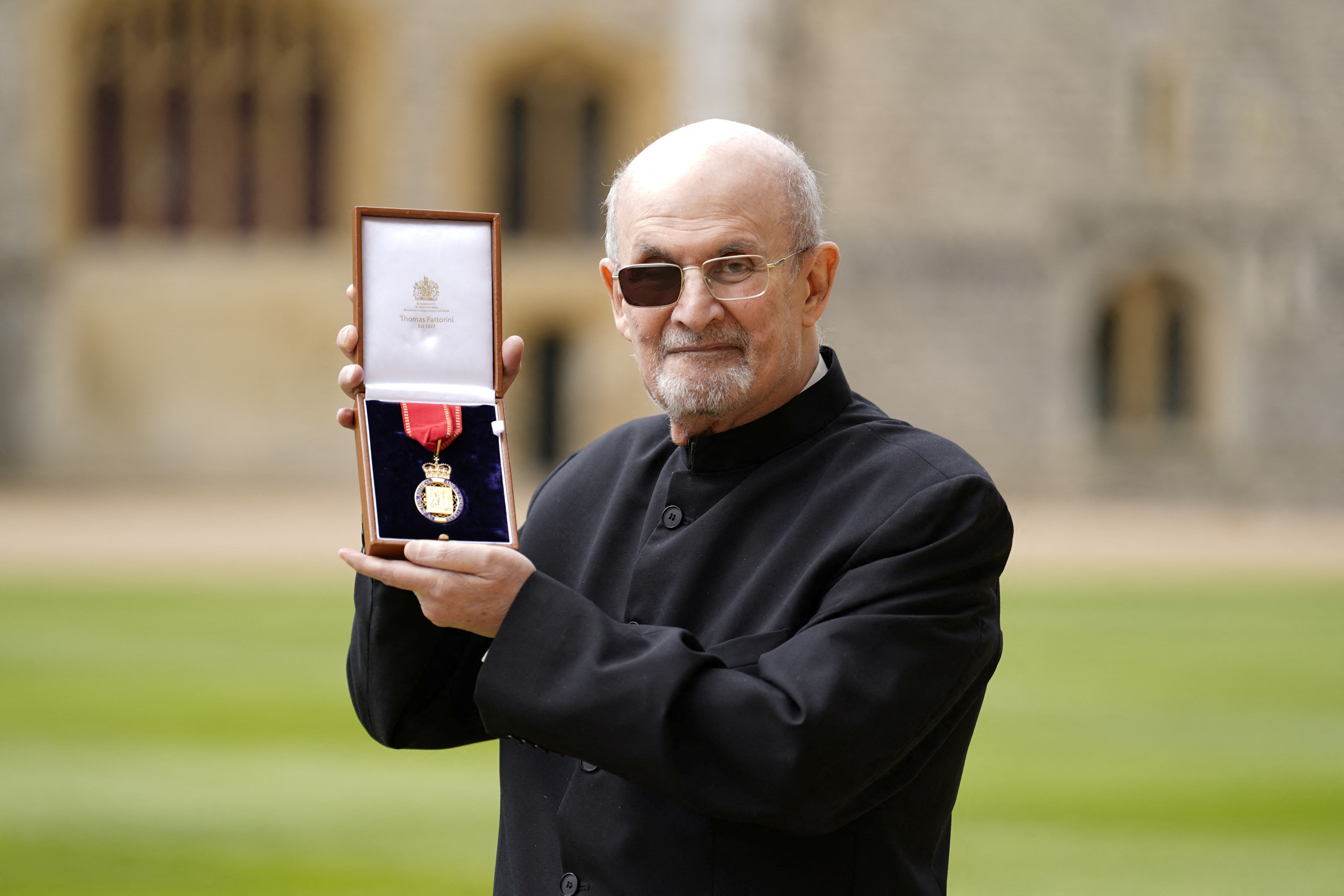 Salman Rushdie sostuvo que volvió a escribir luego del atentado contra su vida
