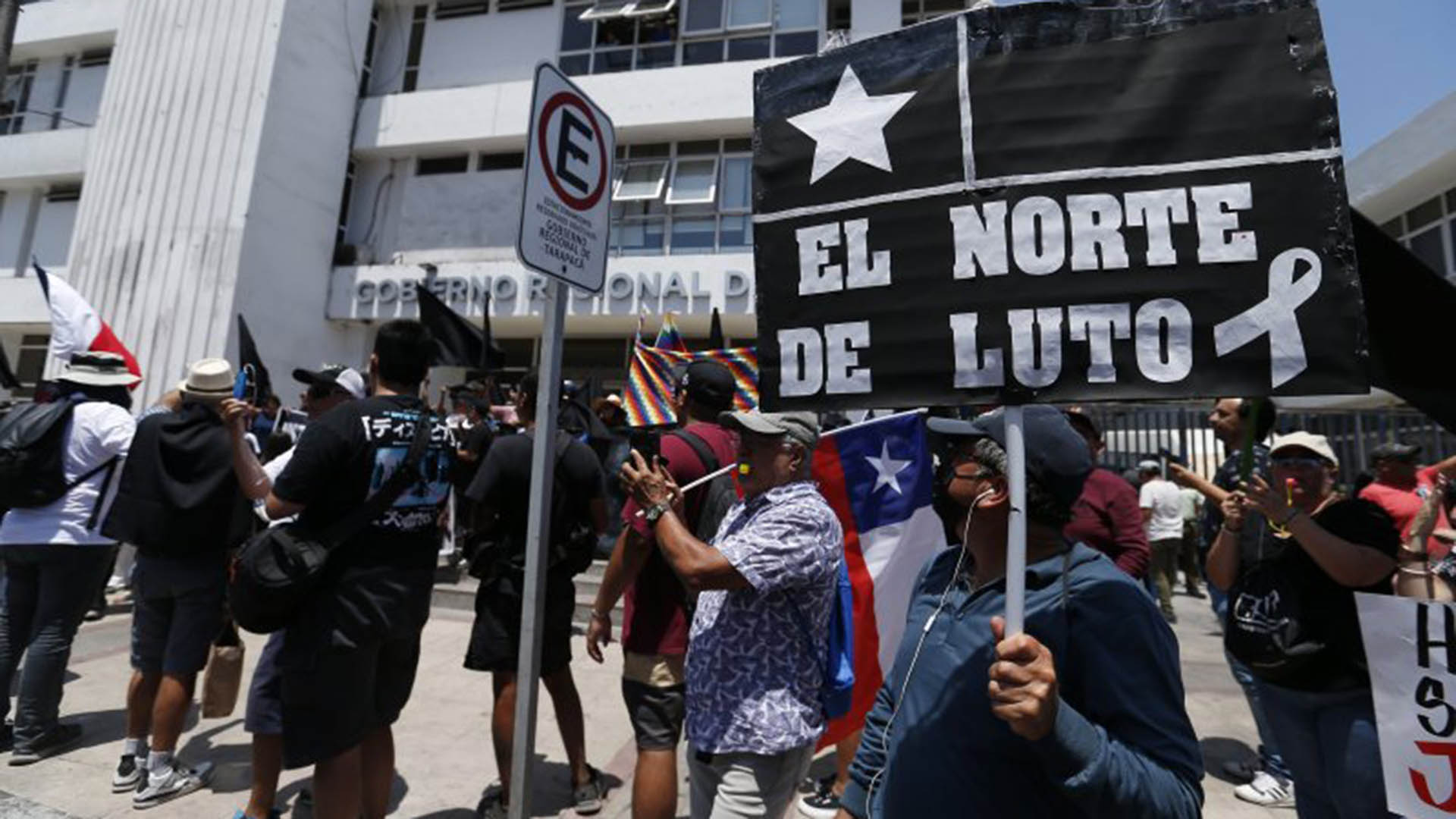 Manifestaciones en las calles de Iquique, al norte de Chile, por el incremento de la delincuencia y de la migración irregular.