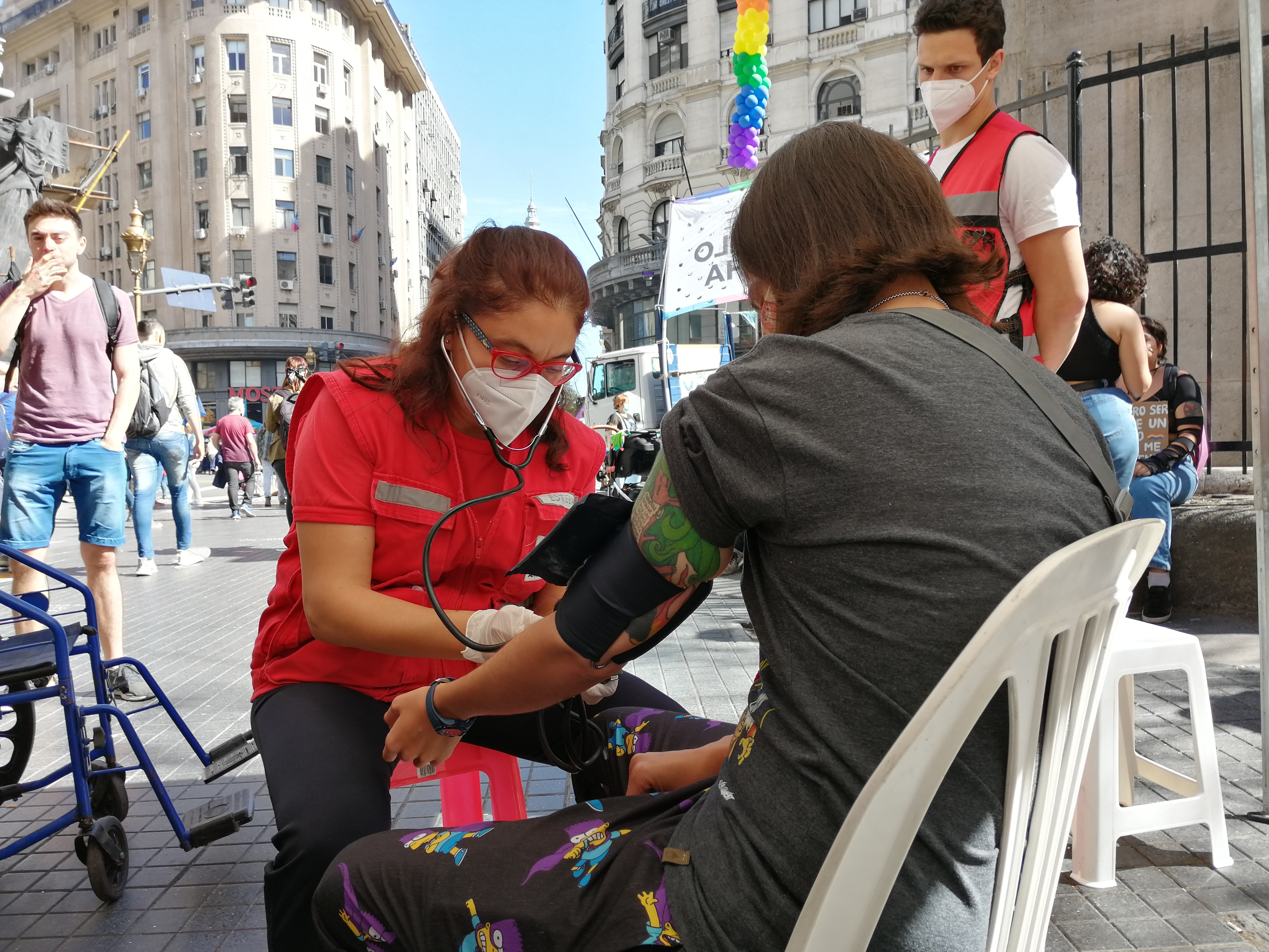 Entre las últimas y más relevantes intervenciones de la Cruz Roja, se encuentra el respaldo a los equipos de salud durante la peor etapa de la pandemia por COVID-19 (Foto: Cruz Roja Argentina)
