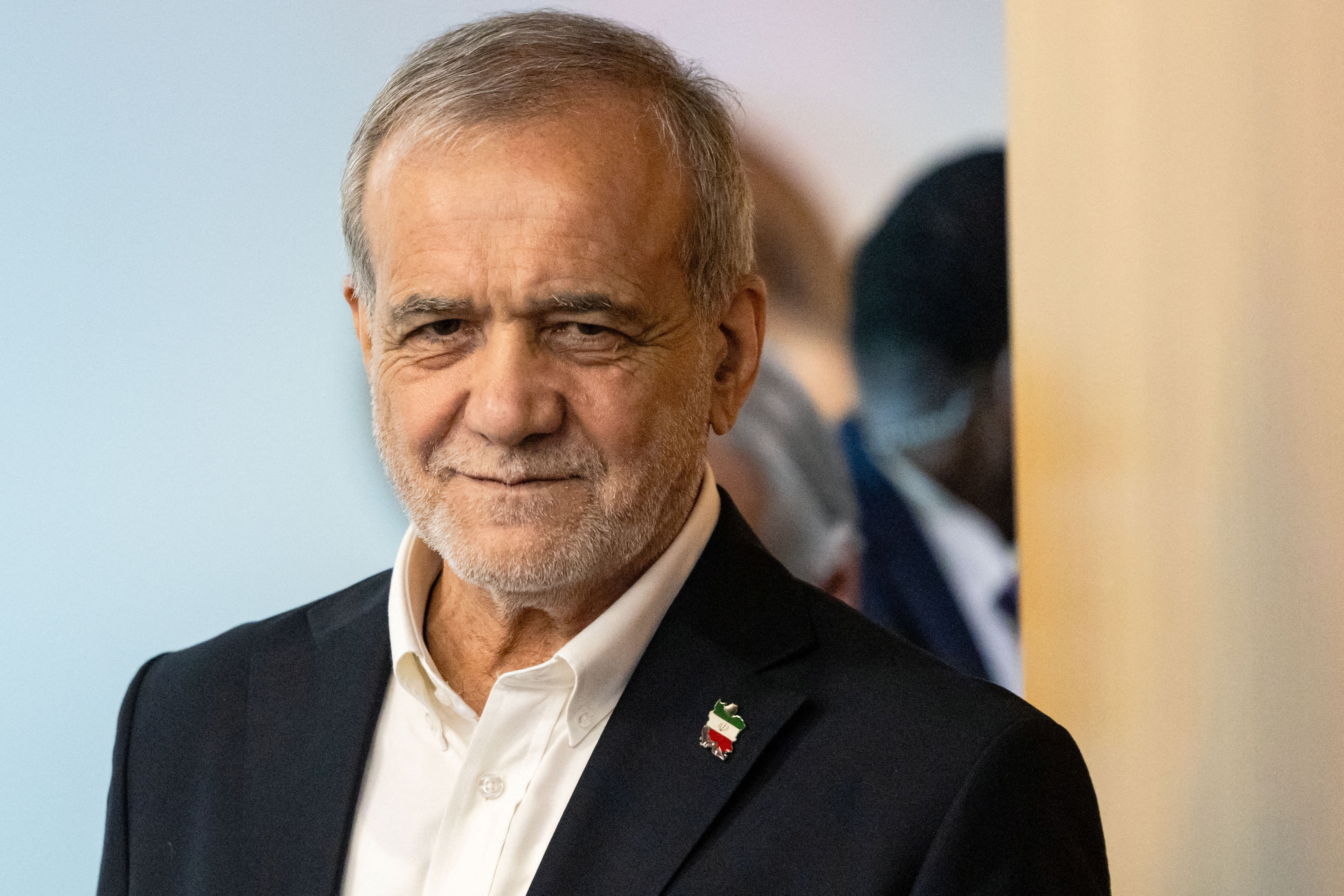Irán dijo que espera una respuesta de EEUU sobre su plan para reabrir Ormuz y no descartó recibir inspectores de la ONU
