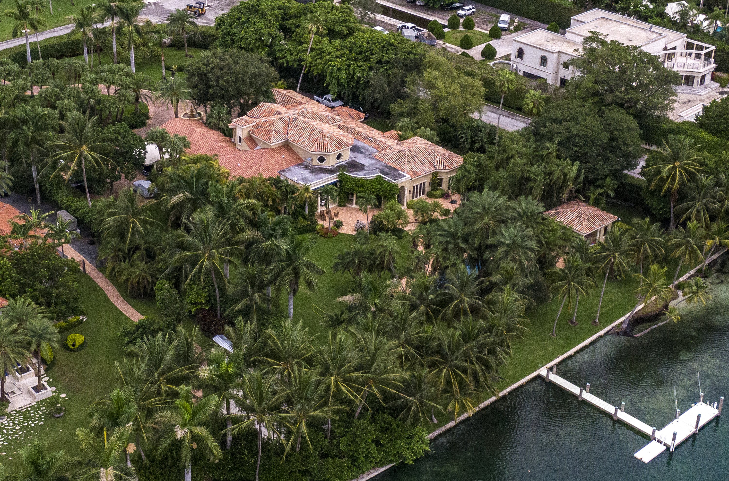 Vista aérea de la exclusiva villa de Indian Creek, Miami, donde reside Julio Iglesias, ya retirado