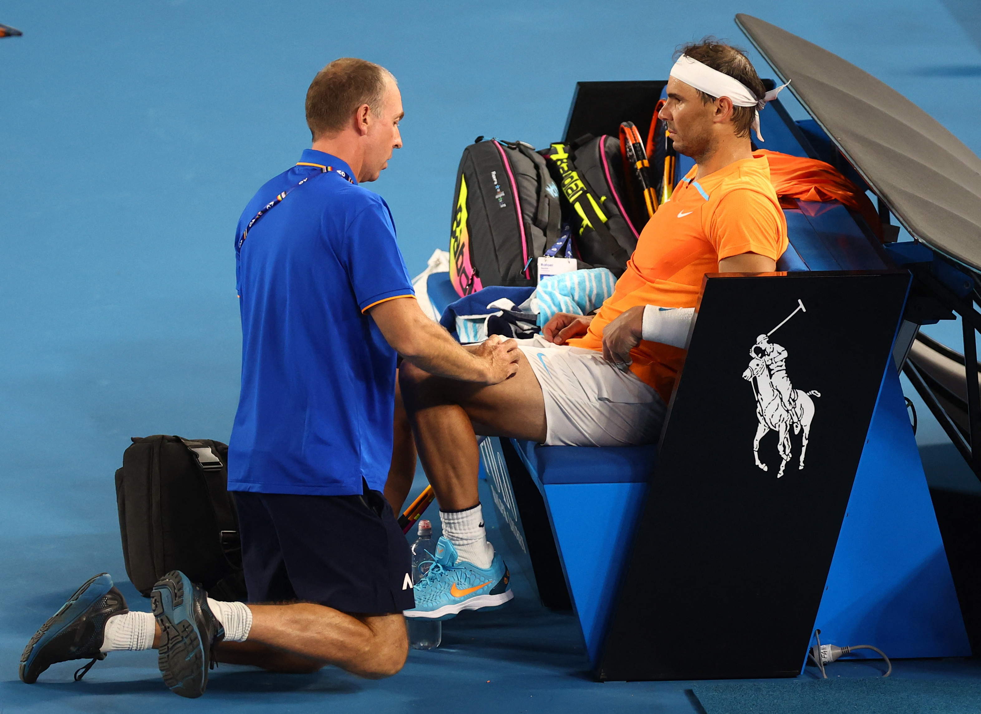 Rafael Nadal debió ser atendido por los médicos (Foto: Retuers /Hannah Mckay)