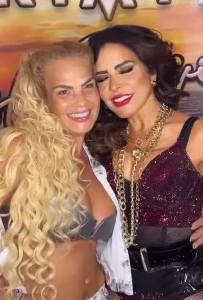 Gloria Trevi subió al escenario a su "amiga personal", Niurka Marcos 
(Foto: Instagram/@niurka.oficial)