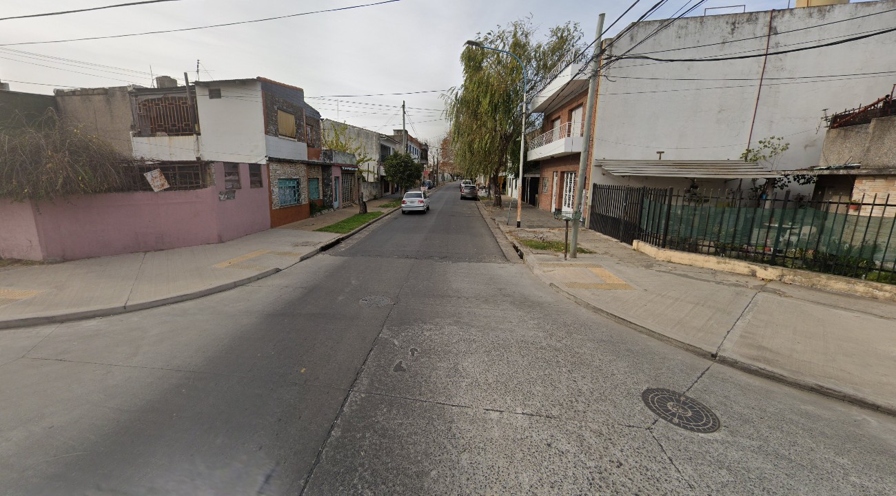 El lugar donde los motochorros interceptaron al policía