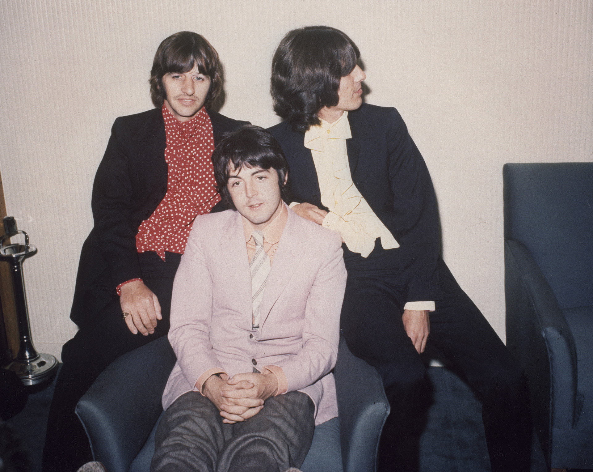 El conmovedor encuentro de Los Beatles días antes de la muerte de Harrison:  risas, lágrimas y una amistad eterna - Infobae