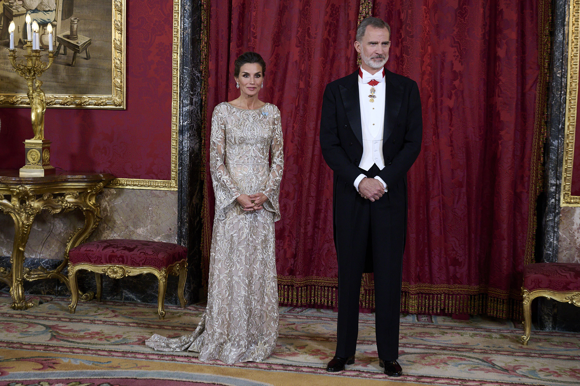 La Reina Letizia eligió un vestido de un diseñador argentino para una cena de gala