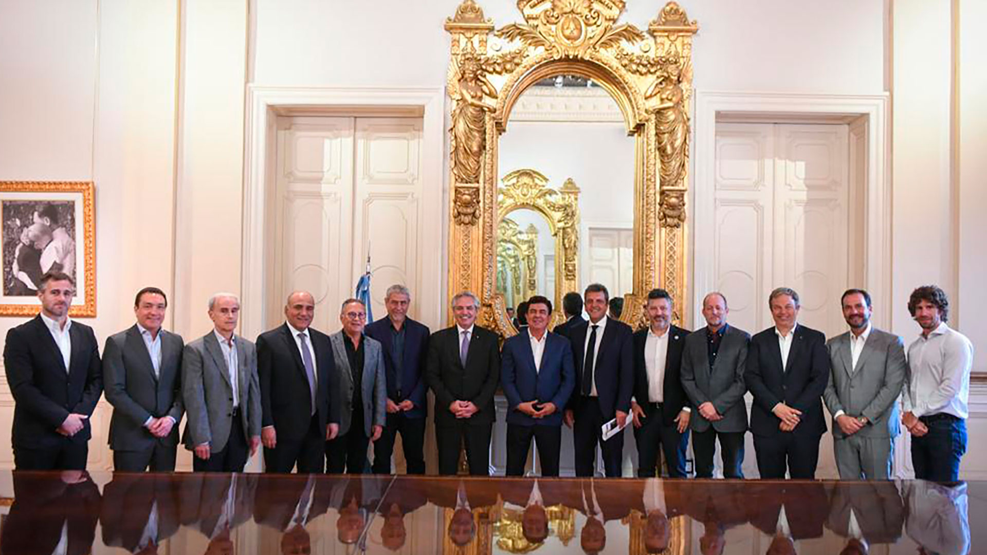 Los intendentes que semanas atrás llegaron a Casa Rosada para reunirse con Alberto Fernández, Juan Manzur y el ministro de Economía, Sergio Massa