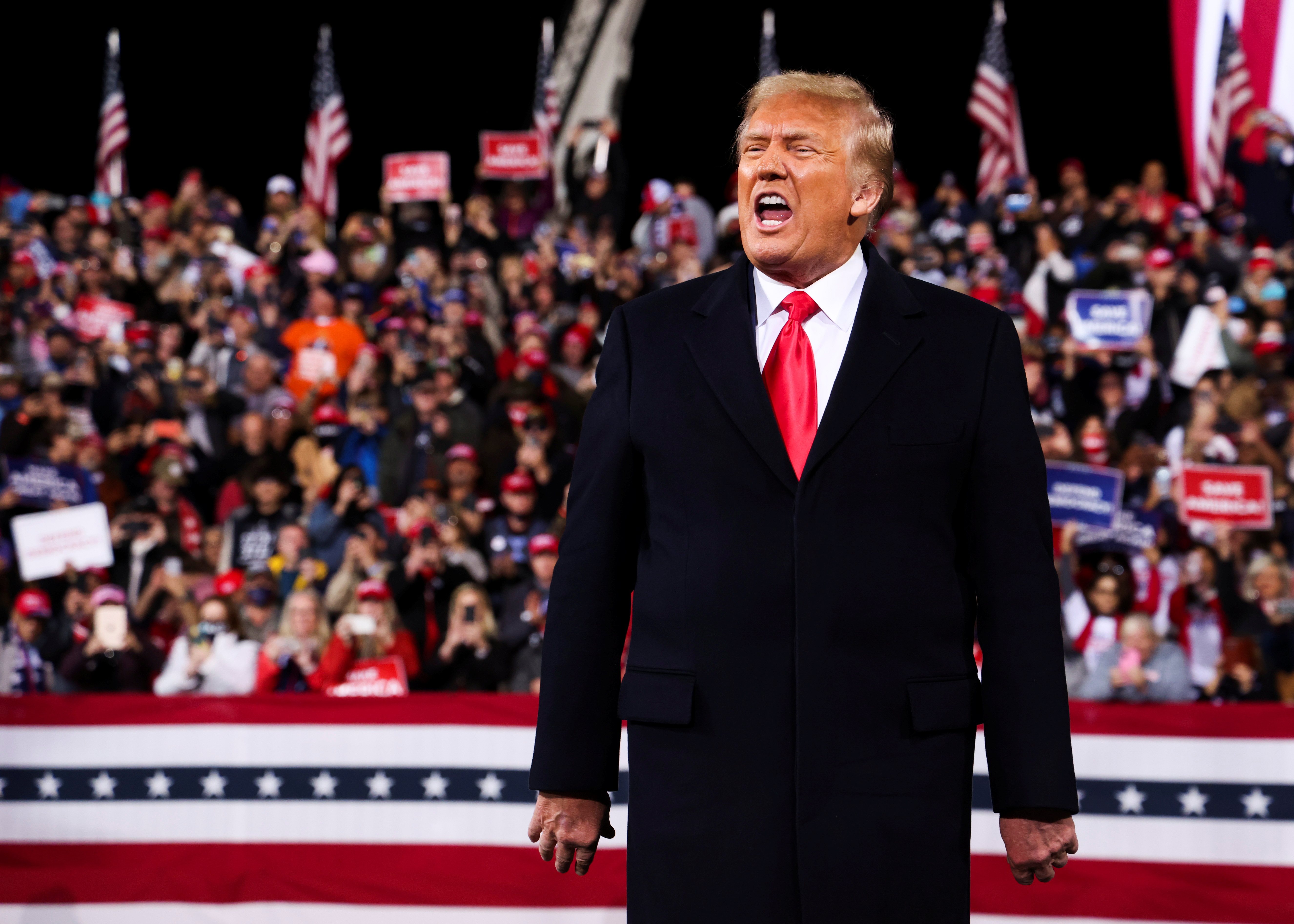 Donald Trump hizo campaña por los candidatos a senatodores por Georgia David Perdue y Kelly Loeffler (Reuters)