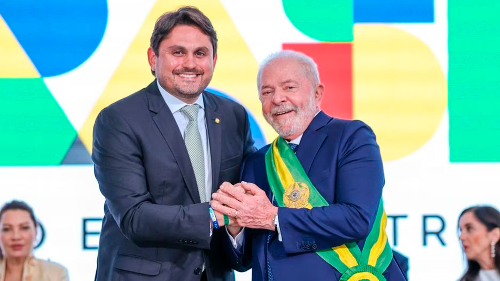 Juscelino Filho fue señalado por actos de corrupción, ante lo que Lula sentenció que "debe probar su inocencia" para continuar en el gabinete 