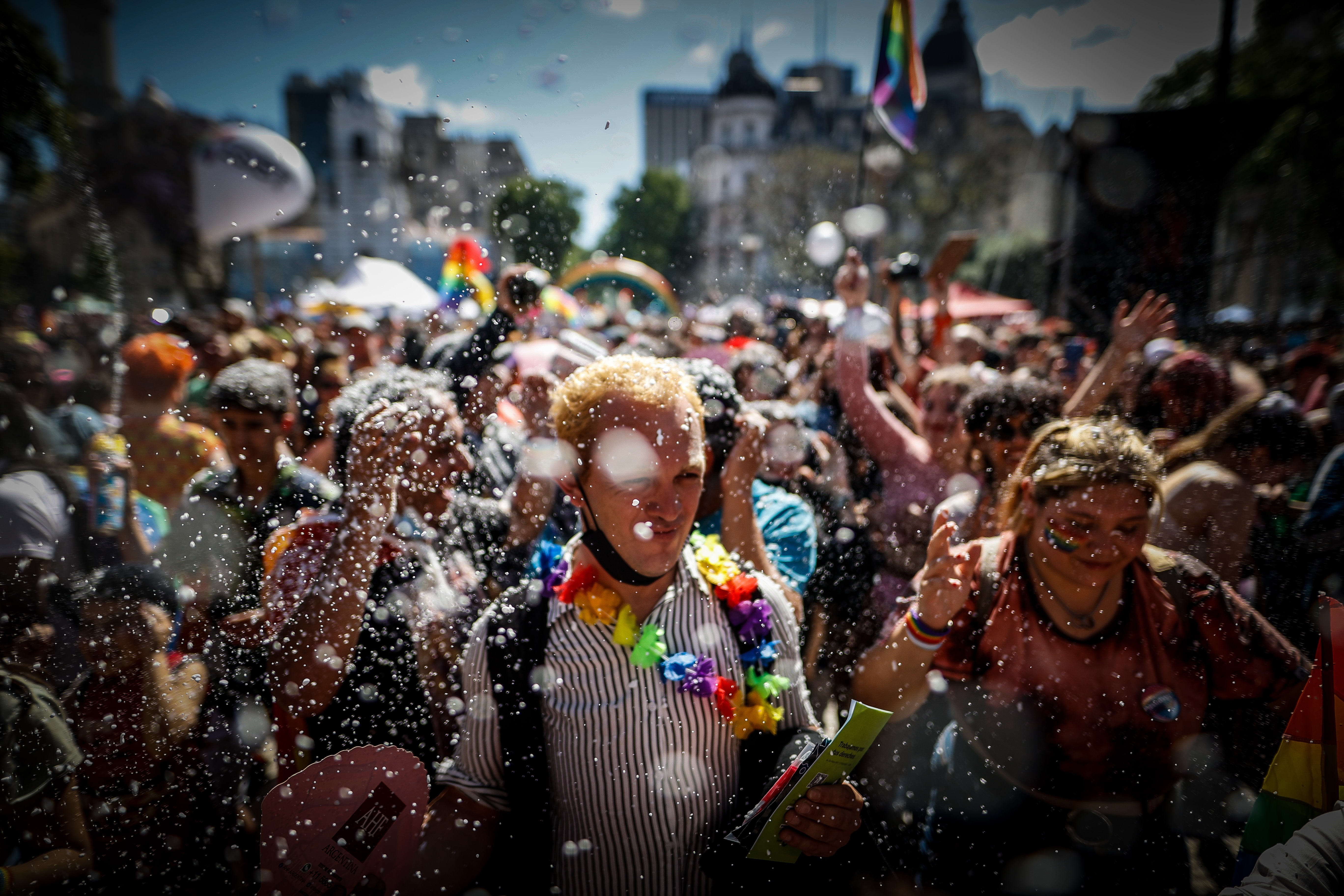 La cantidad de derechos y la aceptación para con la comunidad LGBT posicionan a la Argentina como un buen país para los nómades digitales. EFE/Juan Ignacio Roncoroni
