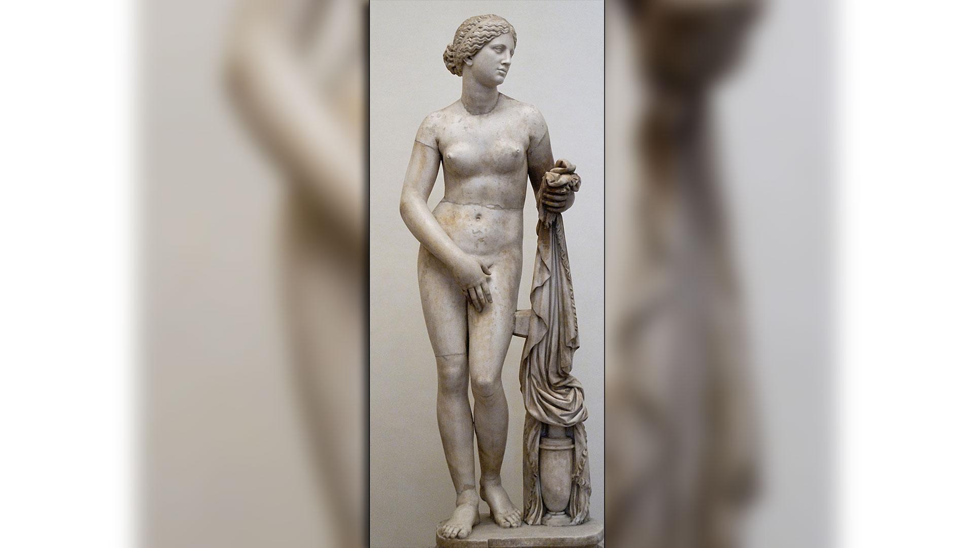 "Afrodita de Cnido", del escultor griego Praxíteles (Wikipedia)