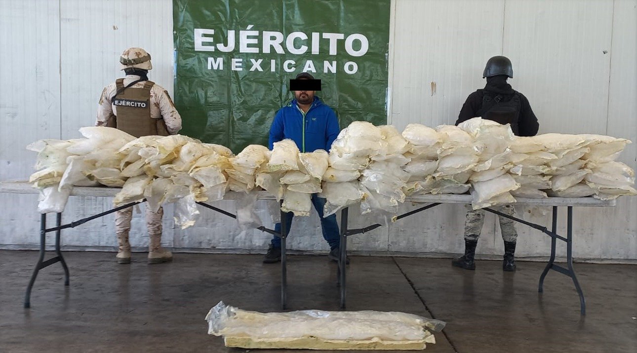 Golpe al narco: aseguraron más de 700 kilogramos de presunta metanfetamina en Sinaloa y Sonora  