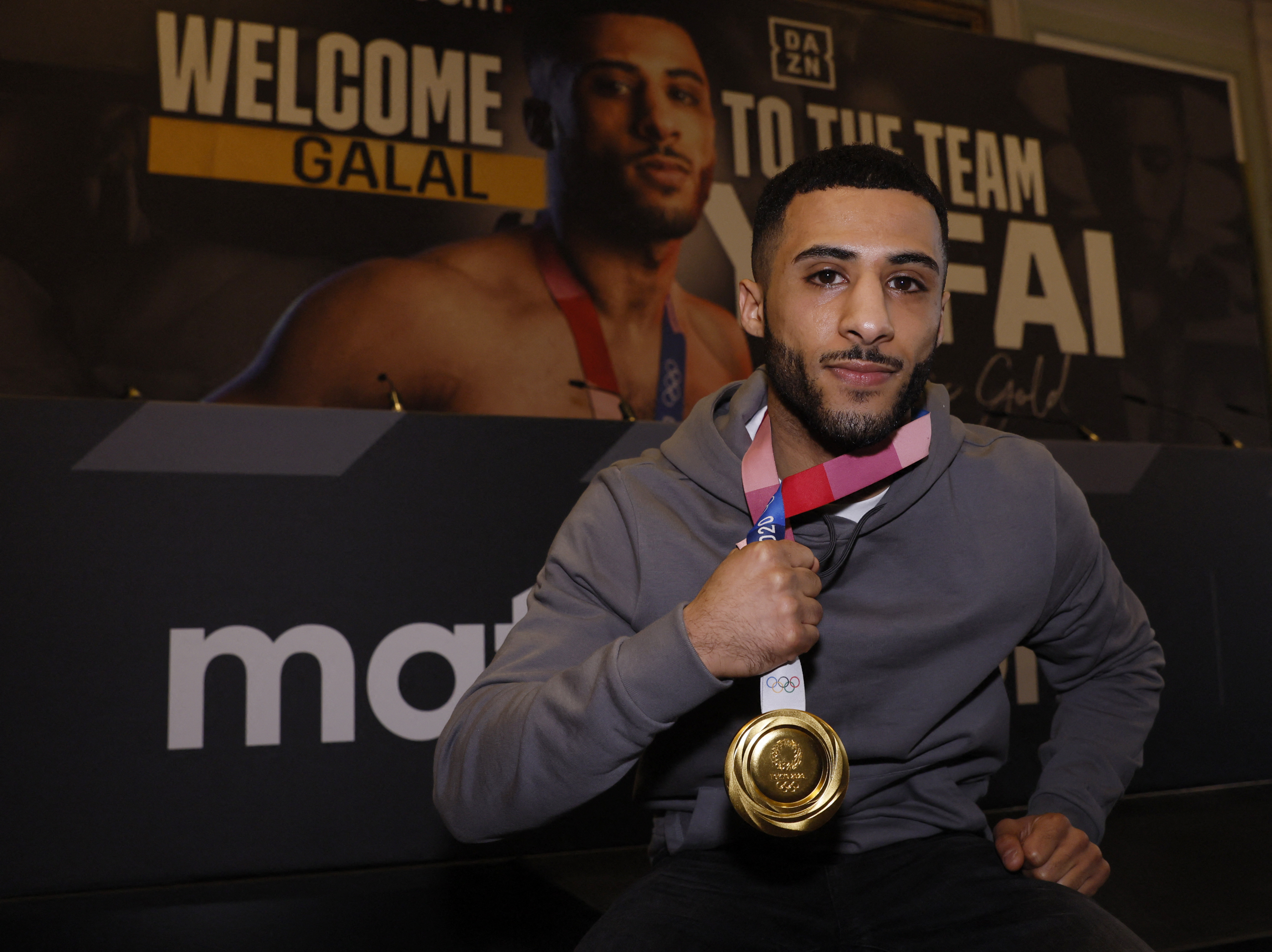 Boxing - Lawrence Okolie & MIchal Cieslak Press Conference - London, Britain - January 27, 2022  Galal Yafai poses with his Olympic gold medal during the press conference Action Images via Reuters/Andrew Couldridge