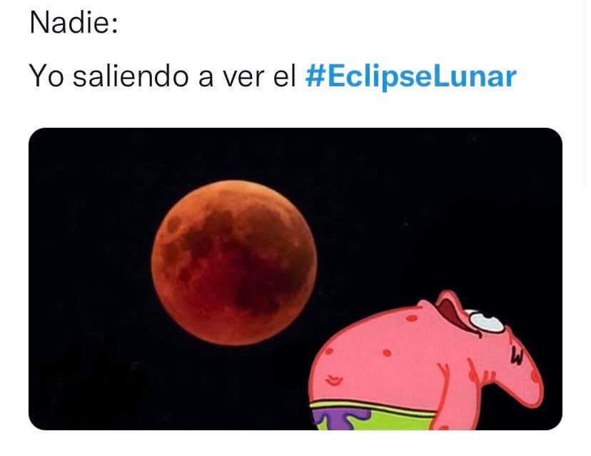 El eclipse lunar provocó una invasión de divertidos memes en las redes sociales