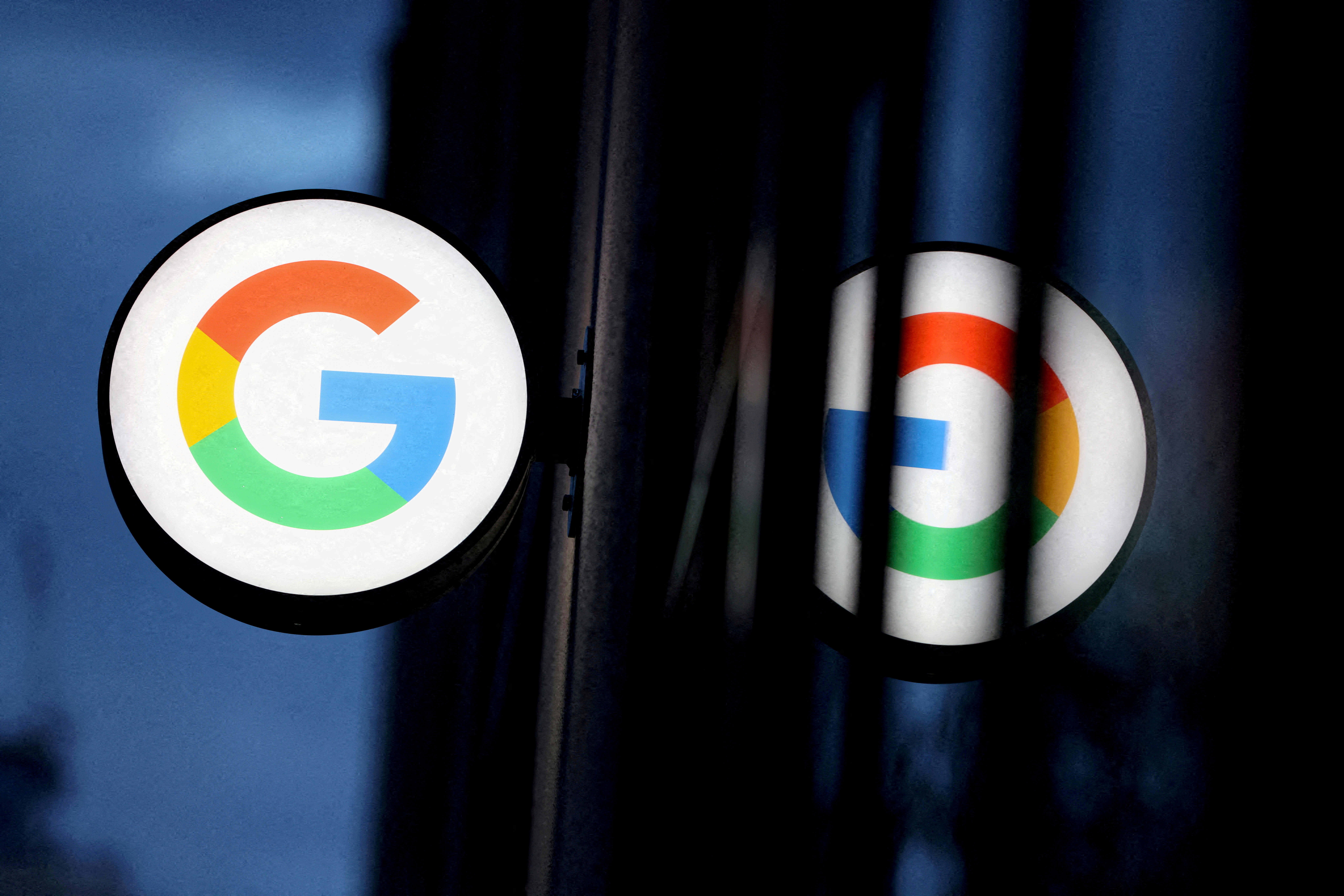 FILE PHOTO: The logo for Google LLC is seen at the Google Store Chelsea in Manhattan, New York City, US, November 17, 2021. REUTERS/Andrew Kelly/File Photo