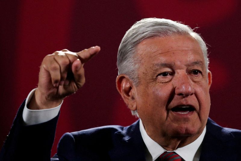 El presidente Andrés Manuel López Obrador, aseguró que los hechos violentos del pasado fin de semana en Zacatecas son "actos de propaganda" de las organizaciones criminales. (Foto: REUTERS/Edgard Garrido/ Archivo)