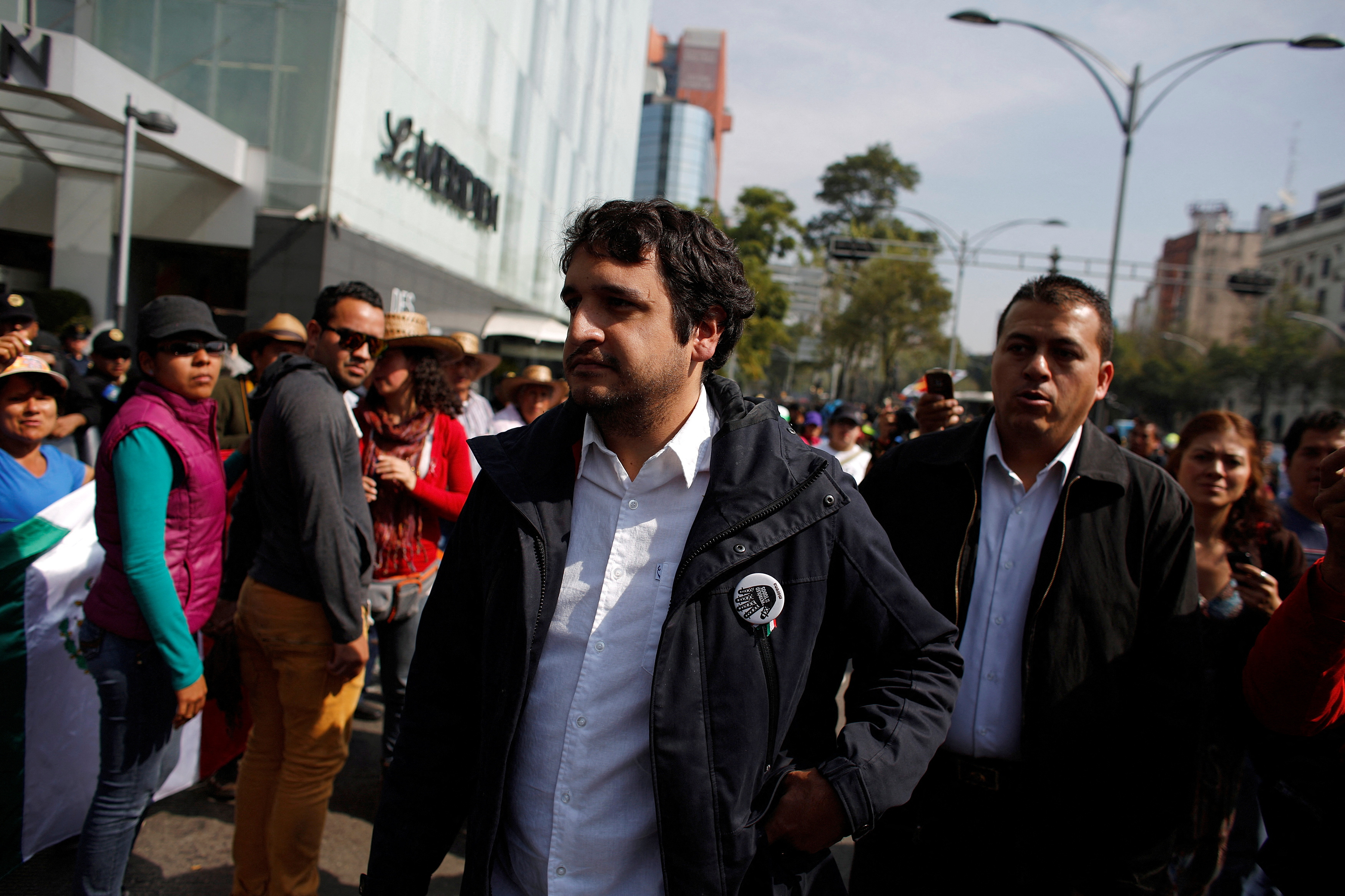  Andrés Manuel López Beltrán se pronunció a la invitación de Marcelo  REUTERS/Tomas Bravo/File Photo