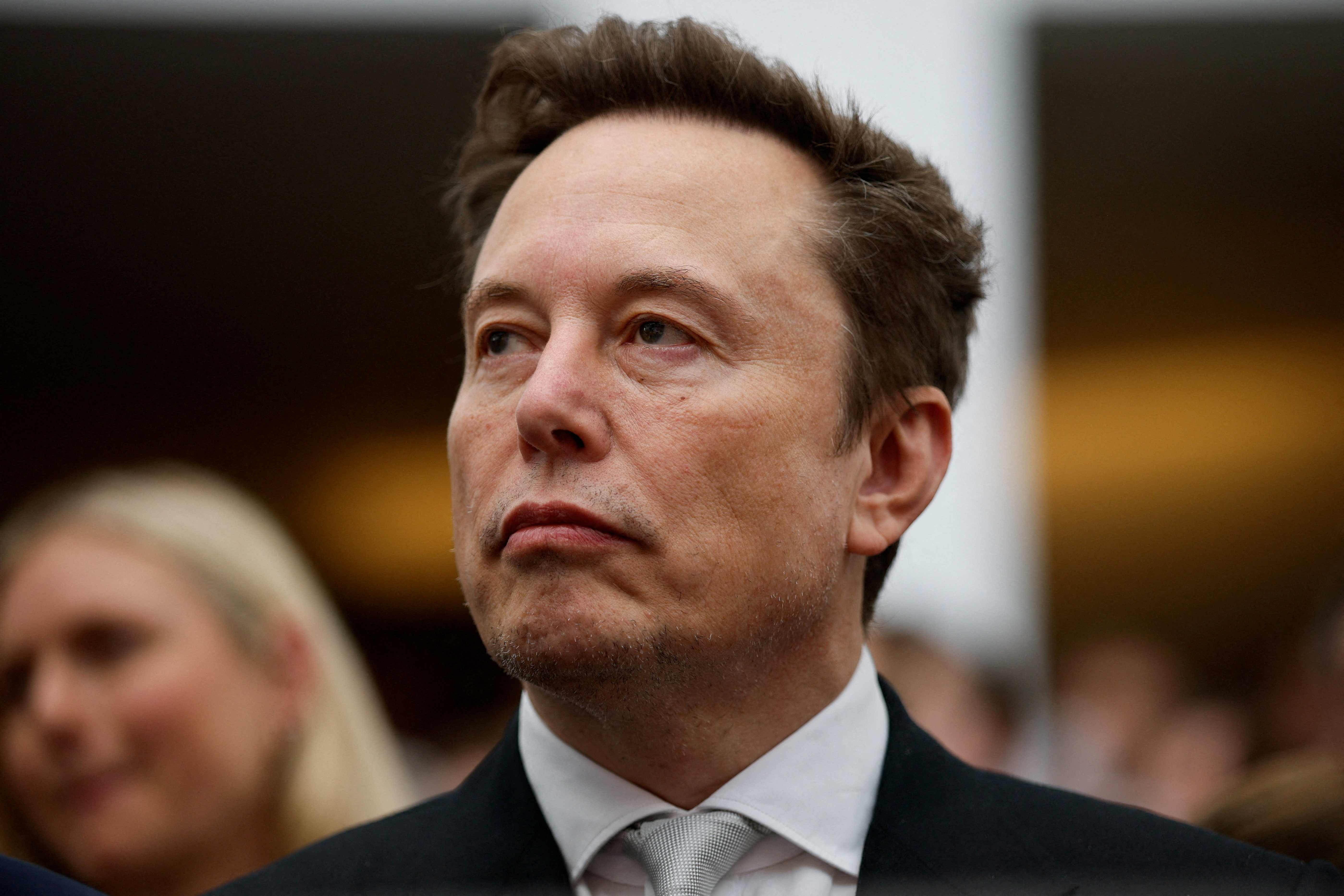 Elon Musk y la Dimensión Futuro
