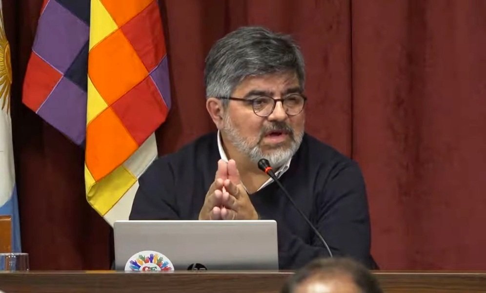 Reforma laboral suspendida: denuncian al juez y advierten que ejerci&oacute; 