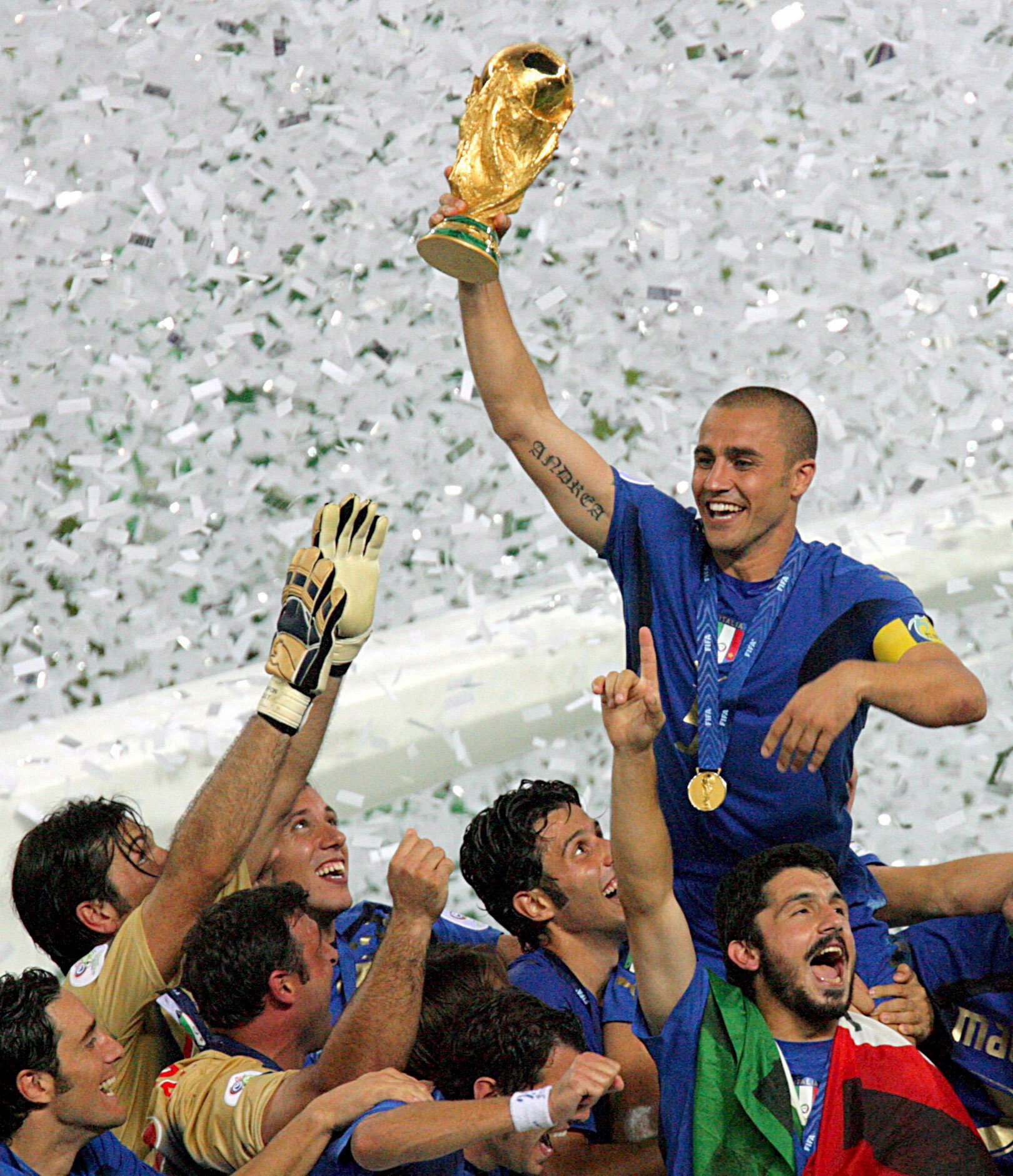 Cannavaro La Copa Del Mundo 2006 Se Nos Rompió Nada Más Regresar A