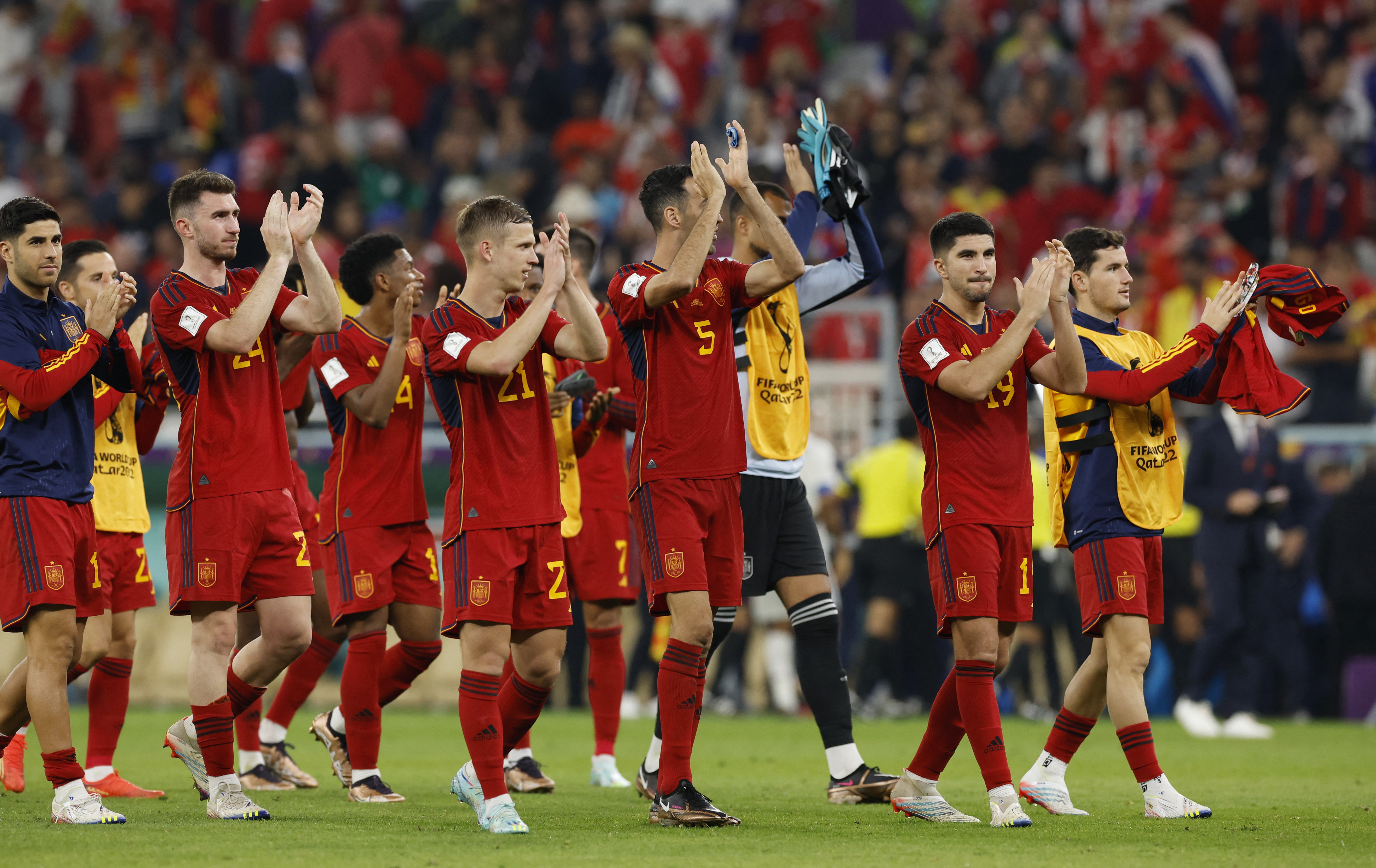 España goleó 7-0 a Costa Rica y asoma como candidato en el Mundial Qatar 2022 (REUTERS/Albert Gea)