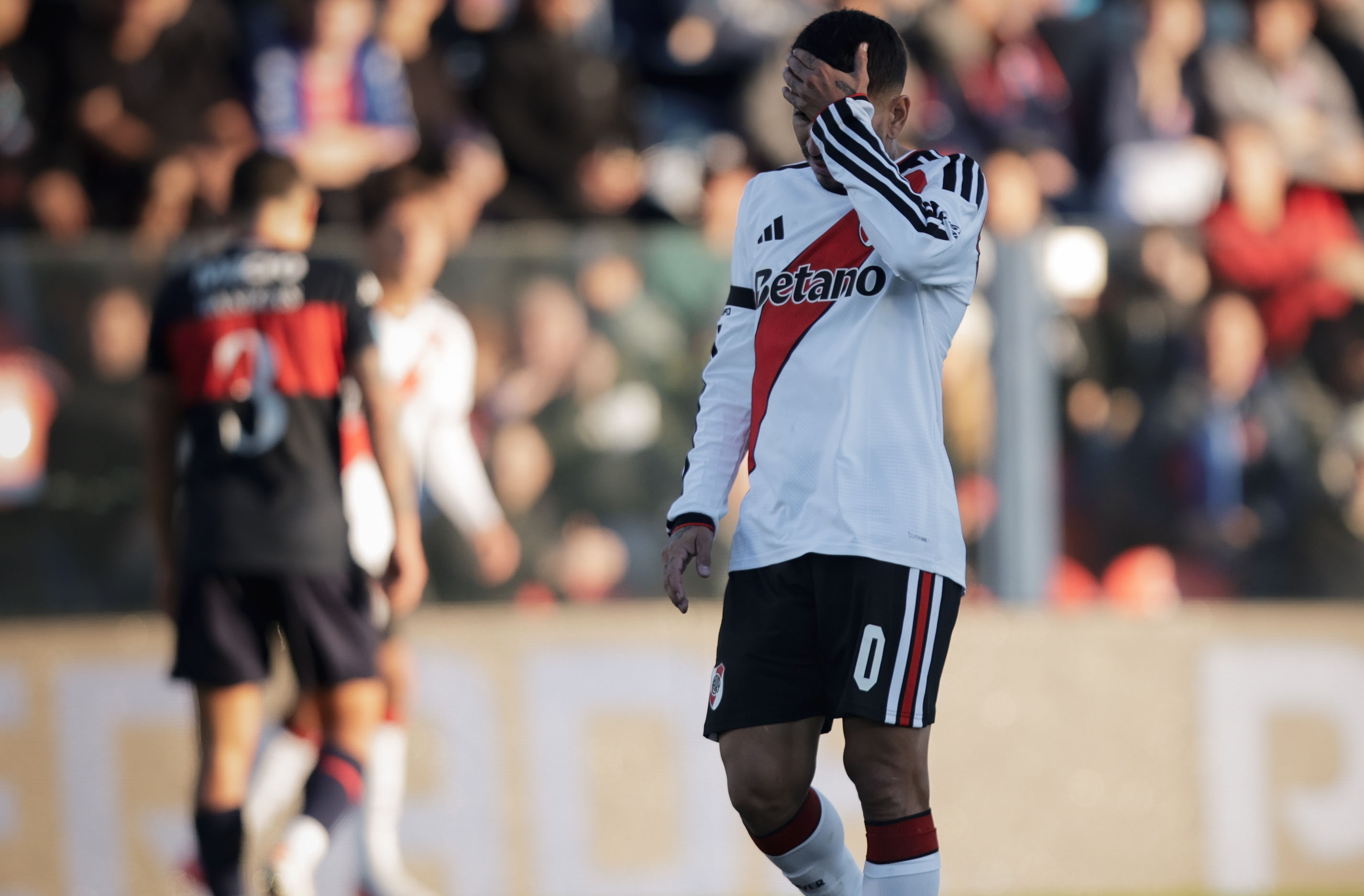 River sufrió otro duro golpe: perdió ante Tigre y sumó la sexta derrota consecutiva